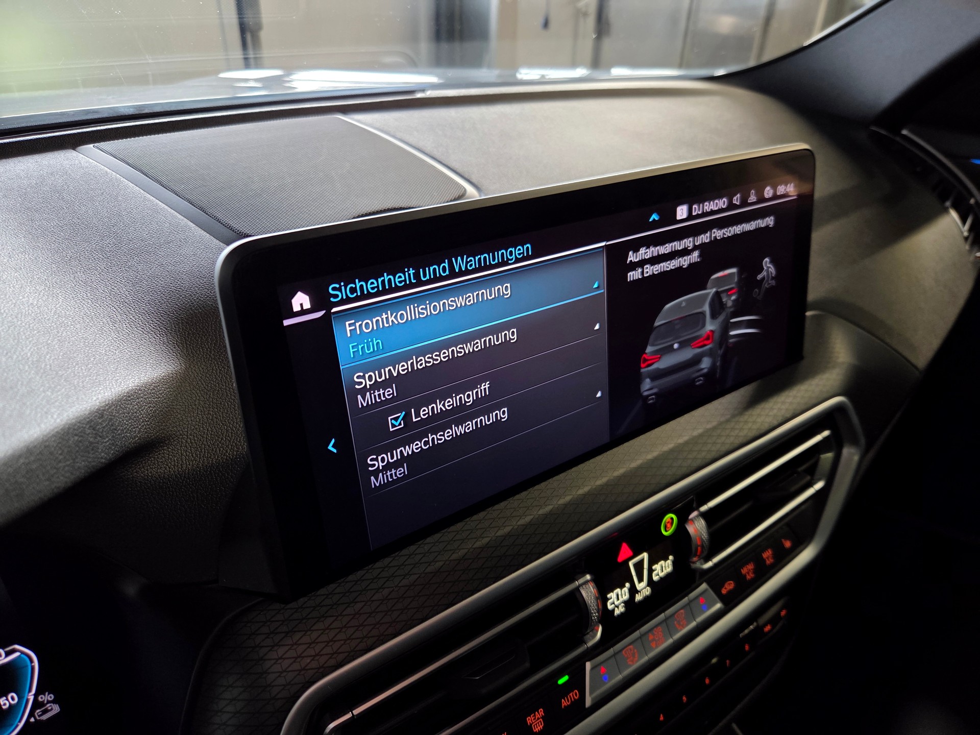 BMW X3 30e xDrive M-Sport-image-16