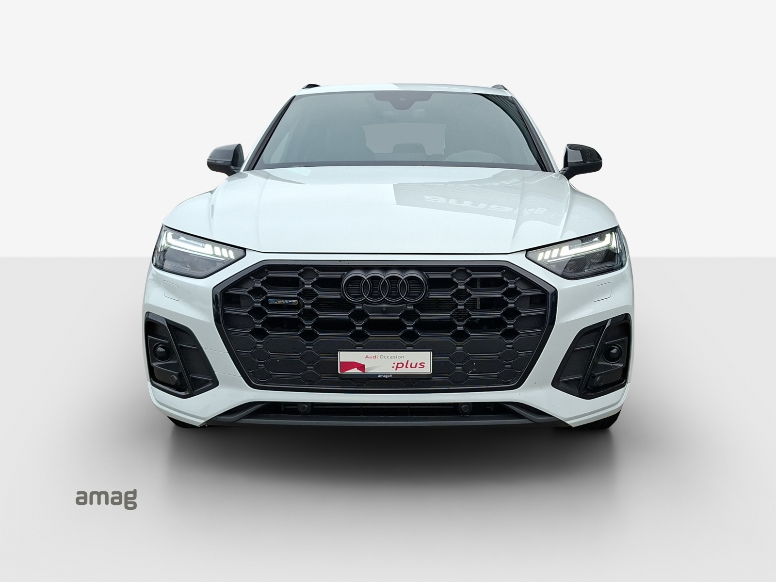 AUDI Q5 55 TFSI e PHEV S line quattro S-tronic-image-6