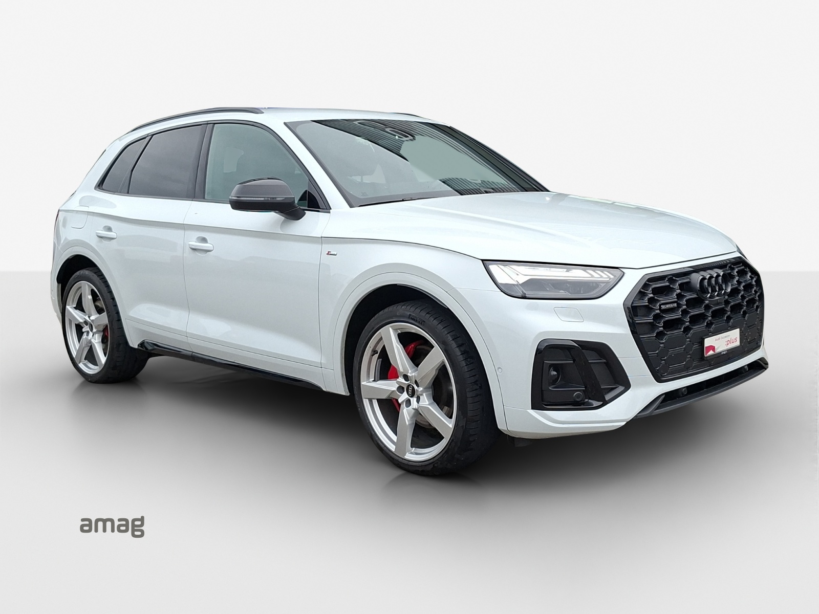 AUDI Q5 55 TFSI e PHEV S line quattro S-tronic-image-5