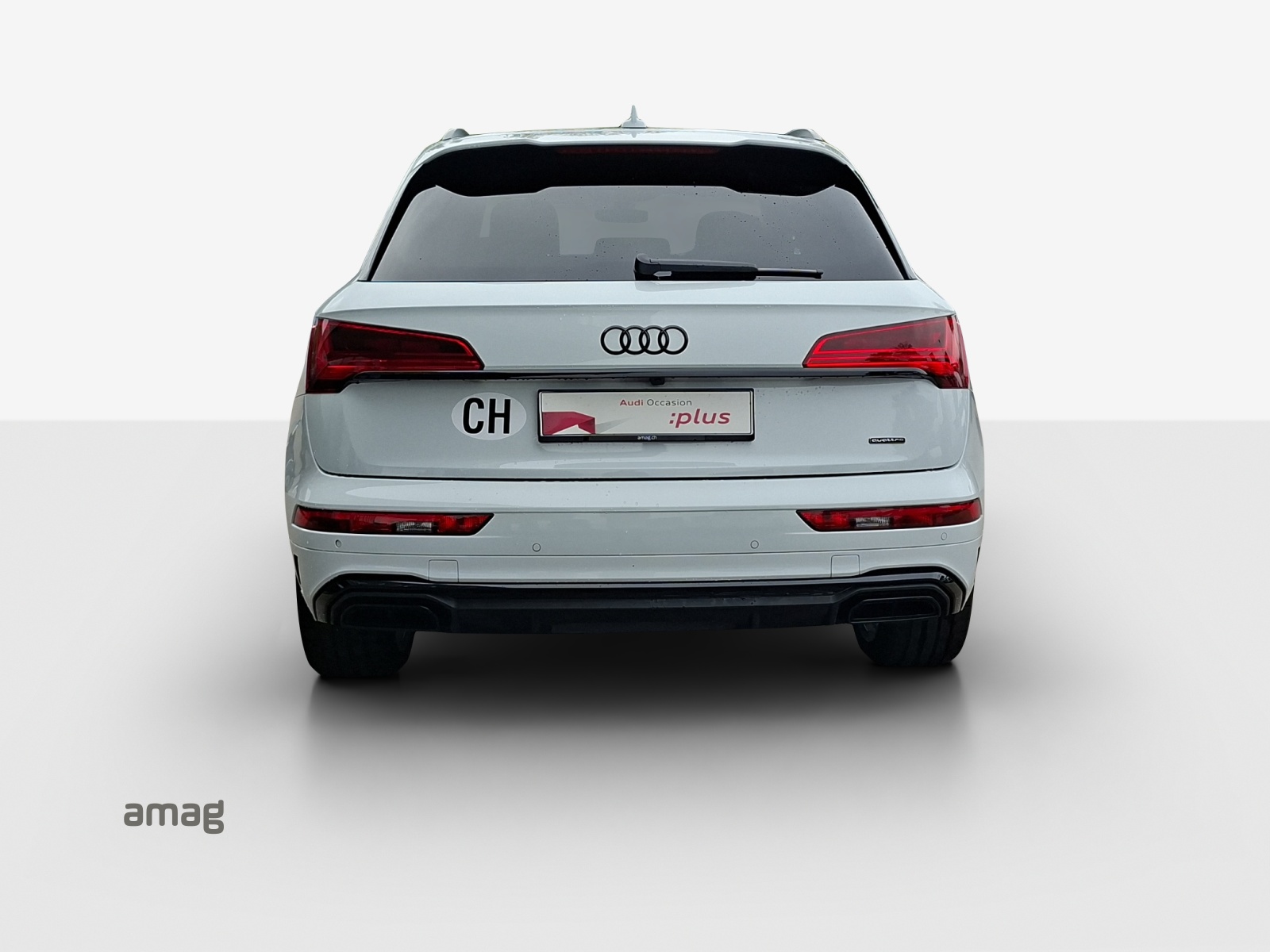 AUDI Q5 55 TFSI e PHEV S line quattro S-tronic-image-3