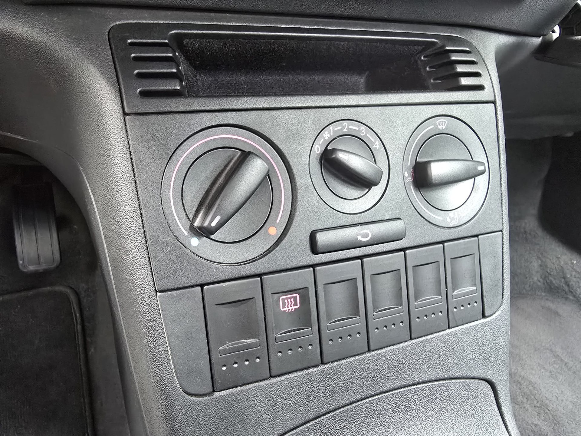 VW Lupo 50 ABS Princeton Edition-image-9