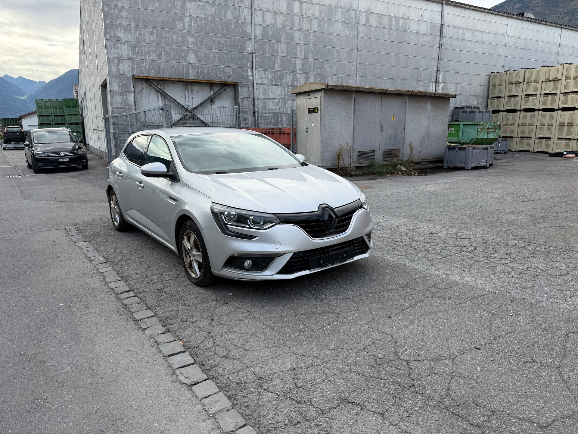 RENAULT Mégane 1.2 16V Turbo Bose-image-6