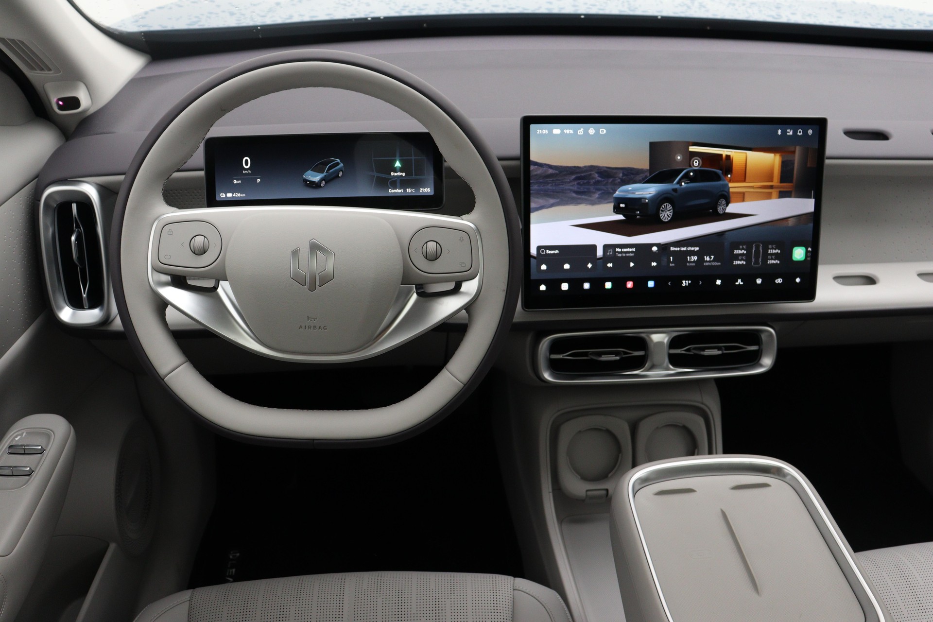 LEAPMOTOR B10 EV-image-7