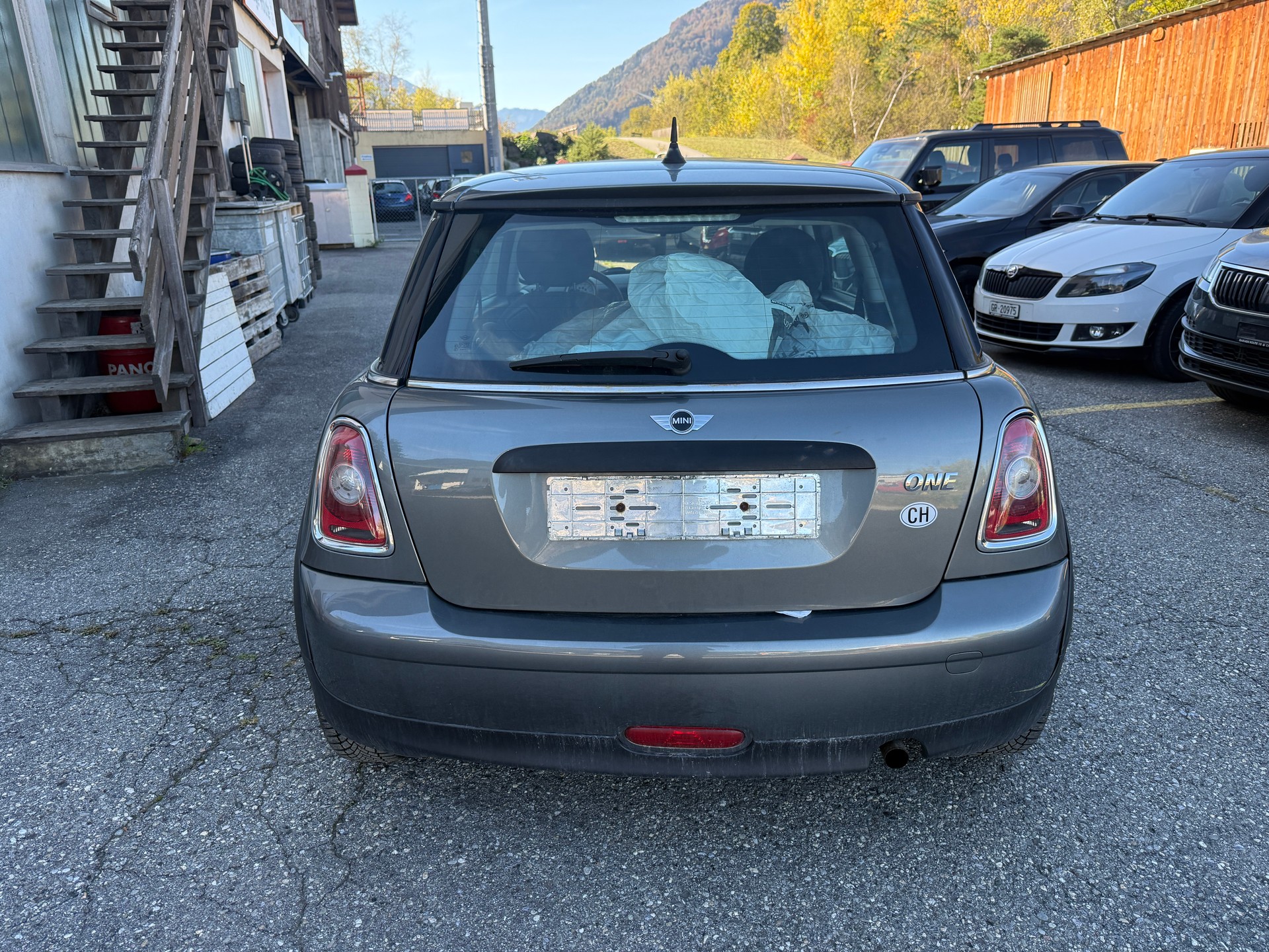 MINI One-image-4