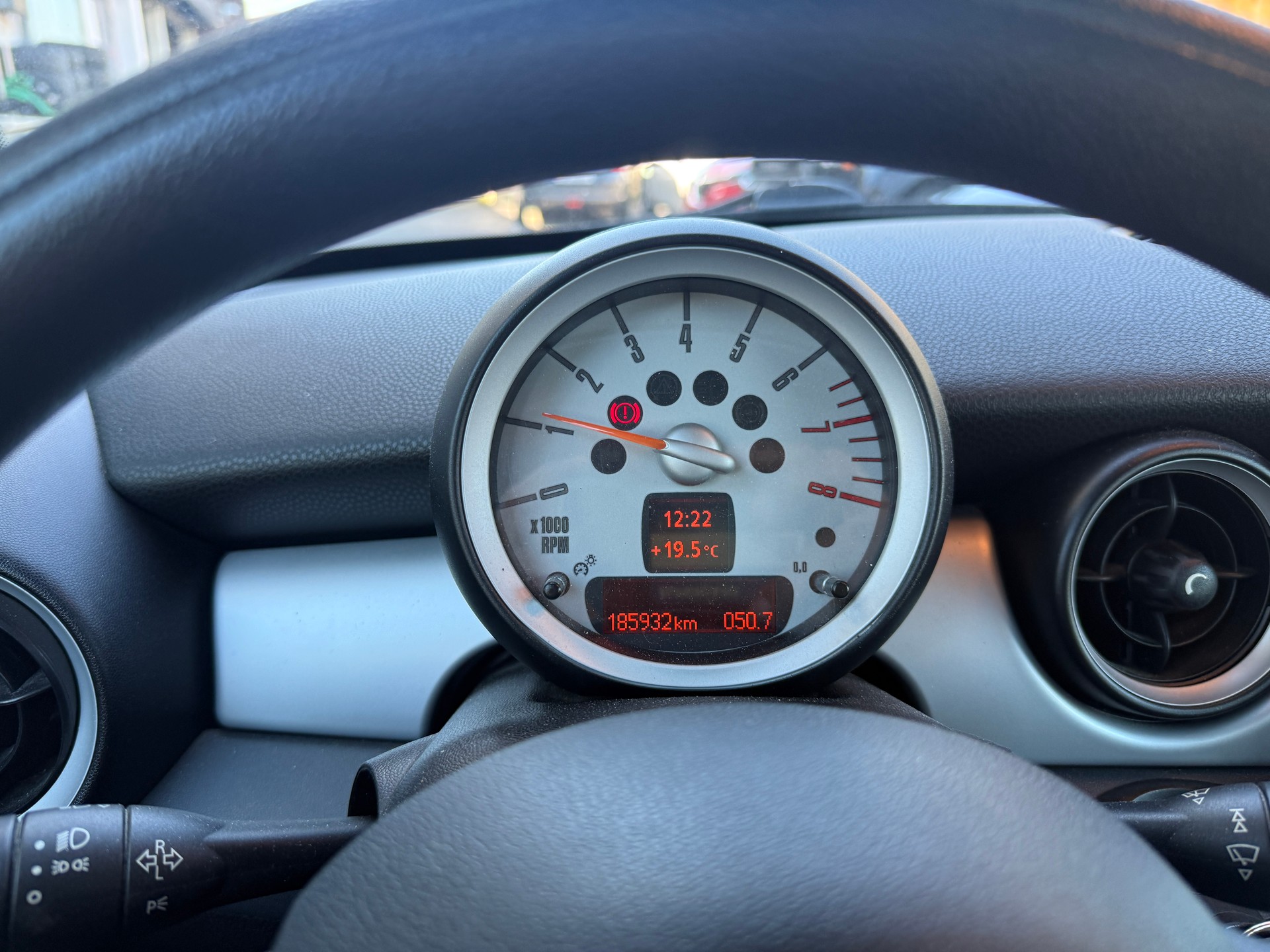 MINI One-image-6