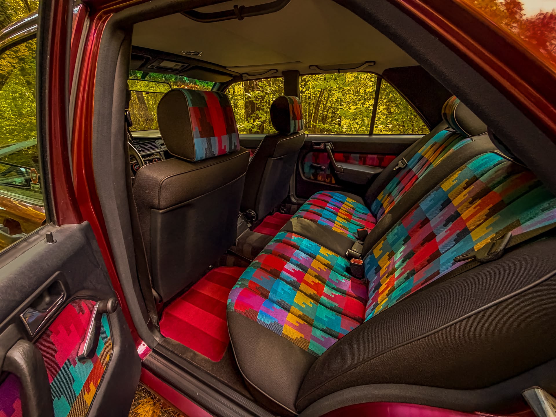 MERCEDES-BENZ 190 E 1.8 Avantgarde "ROSSO"-image-6