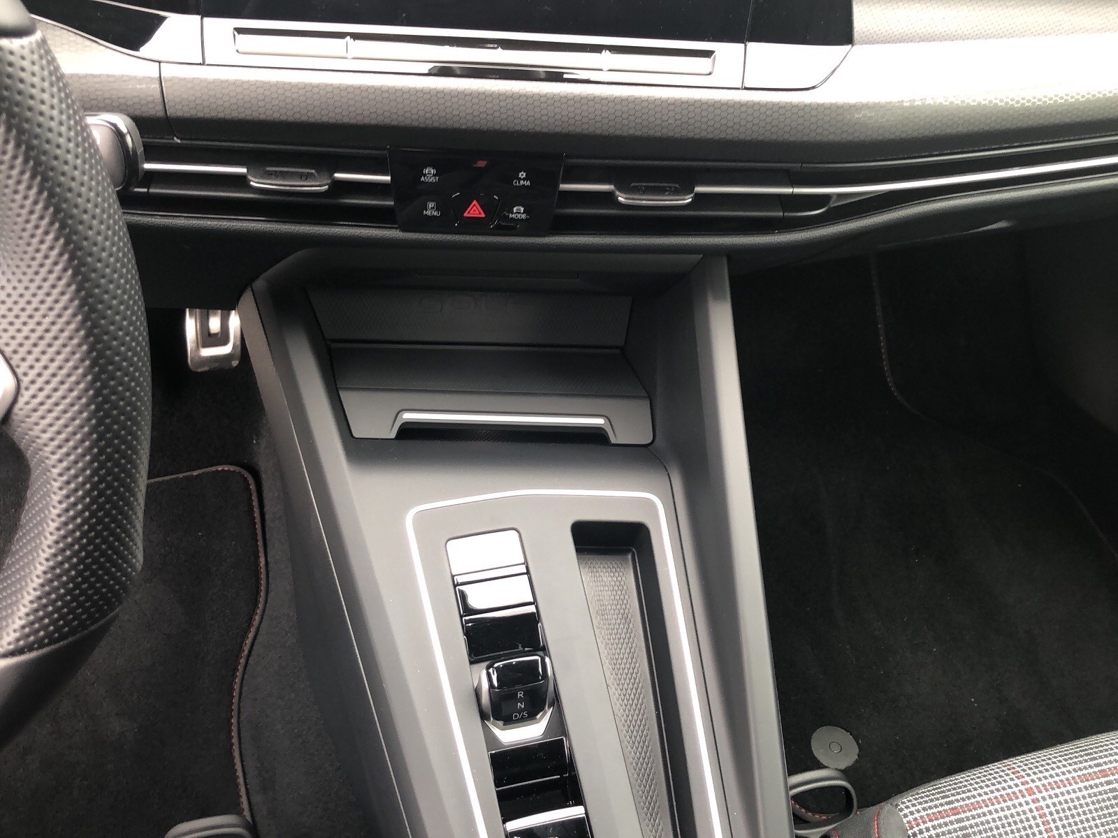 VW Golf 2.0 TSI GTI DSG-image-9