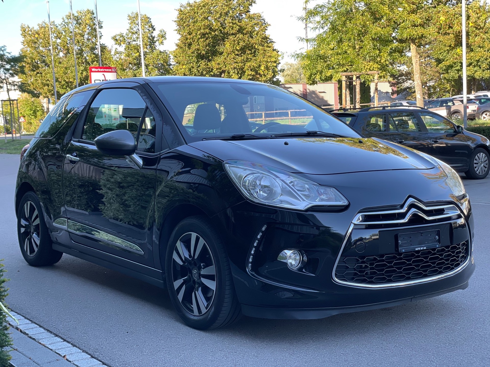 DS AUTOMOBILES DS3 1.2 VTi SO Chic-image-10
