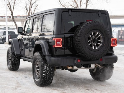 JEEP 6.4L SRT® HEMI® V8-image-3