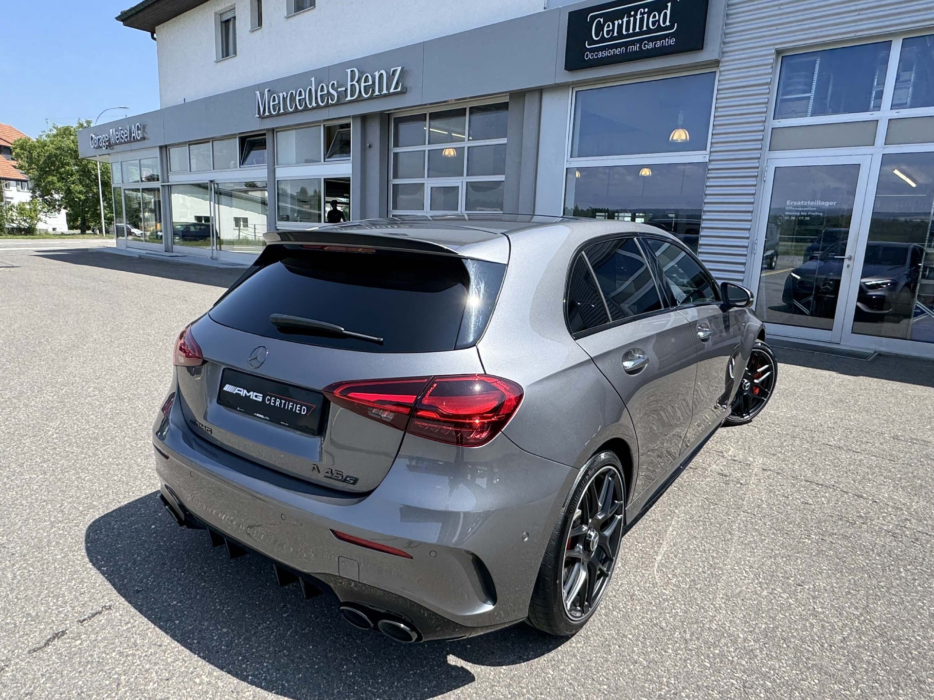 MERCEDES-BENZ A 45 S AMG 4matic+-image-3
