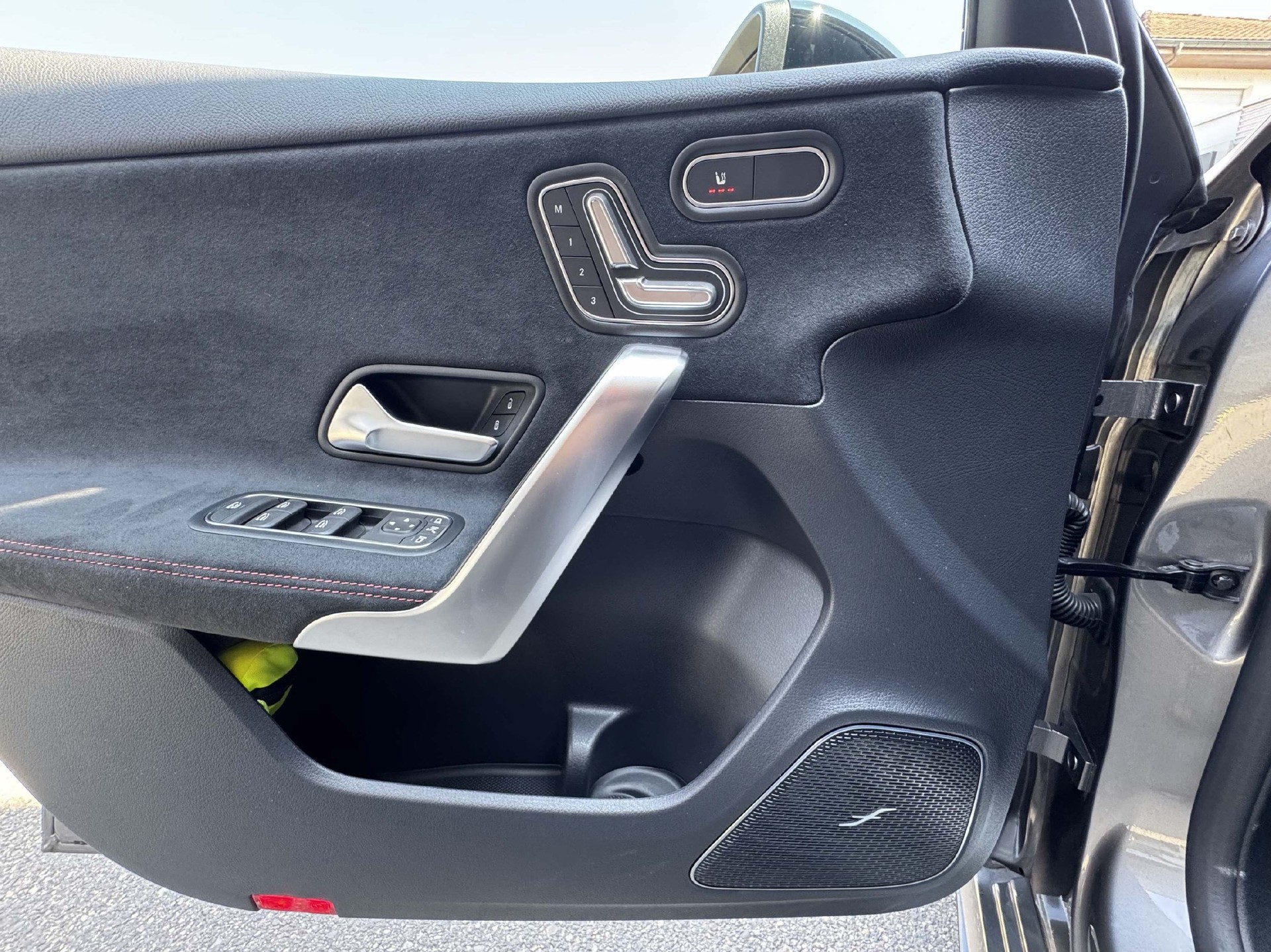MERCEDES-BENZ A 45 S AMG 4matic+-image-12
