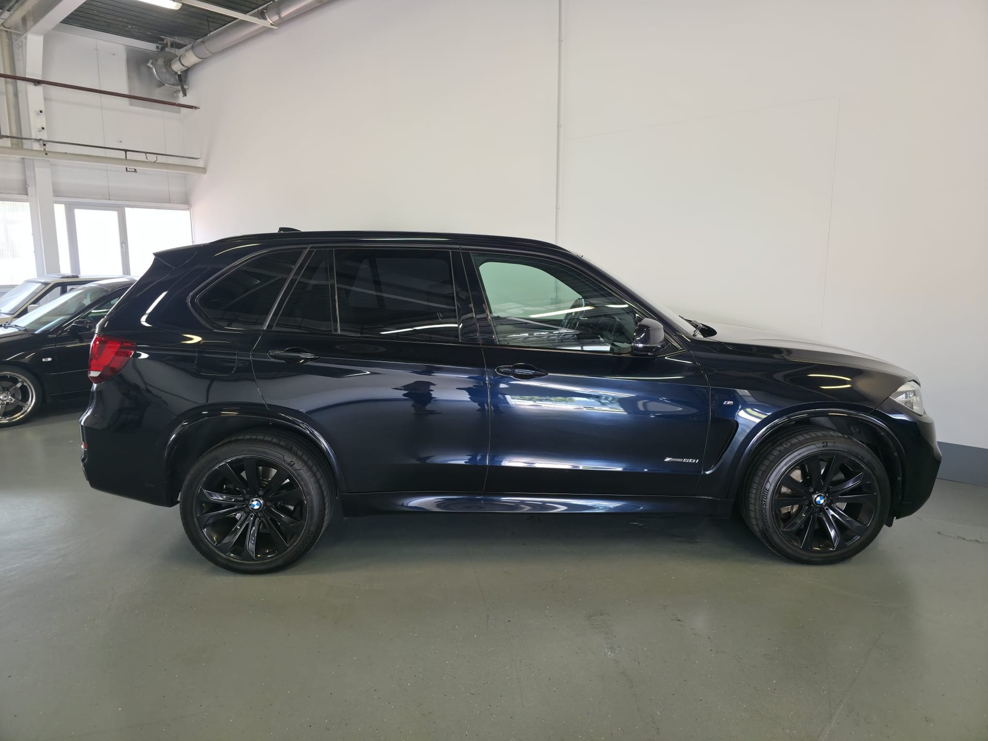 BMW X5 xDrive 50i Steptronic-image-7