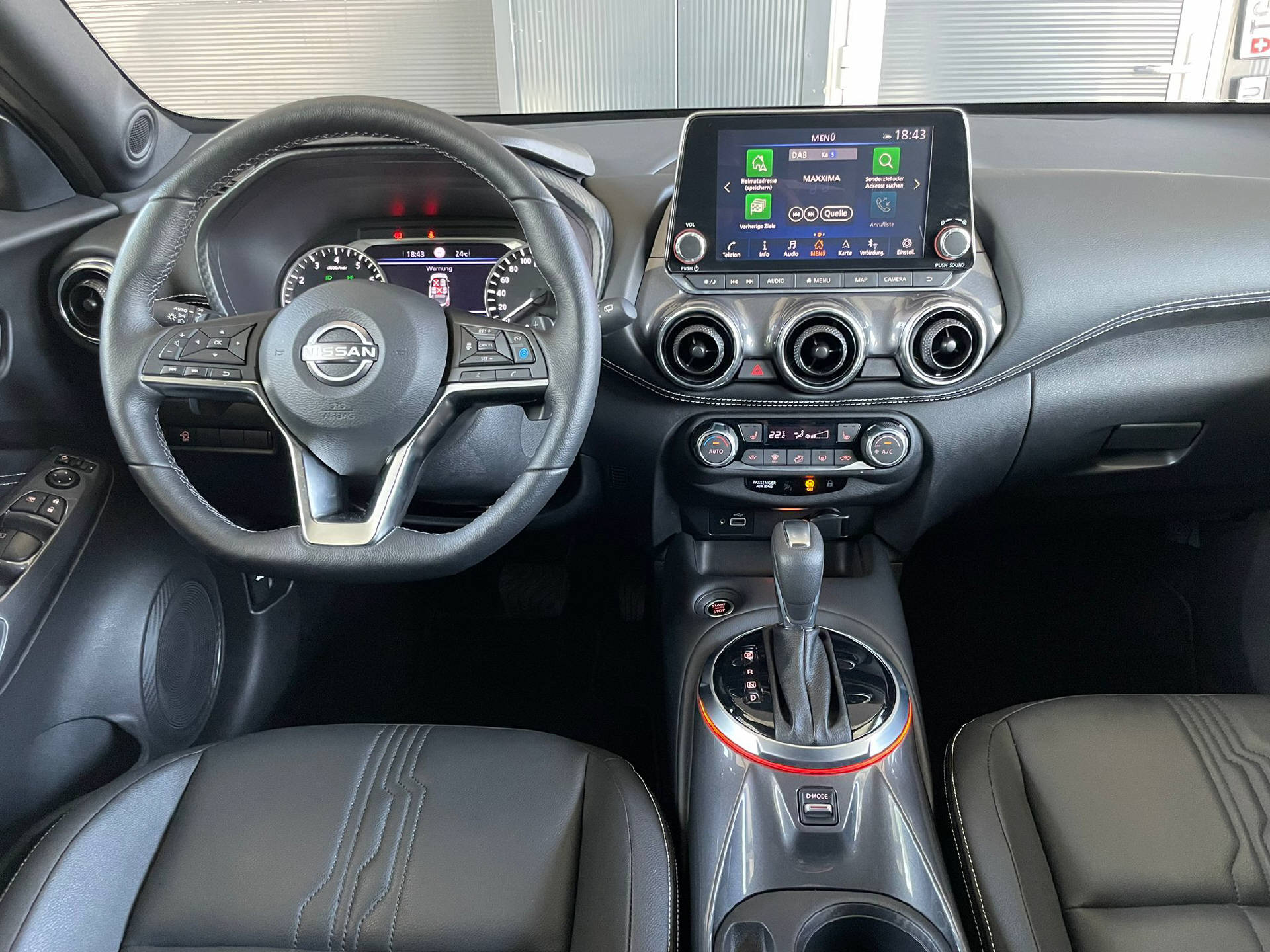 NISSAN Juke 1.0 DIG-T Tekna-image-5
