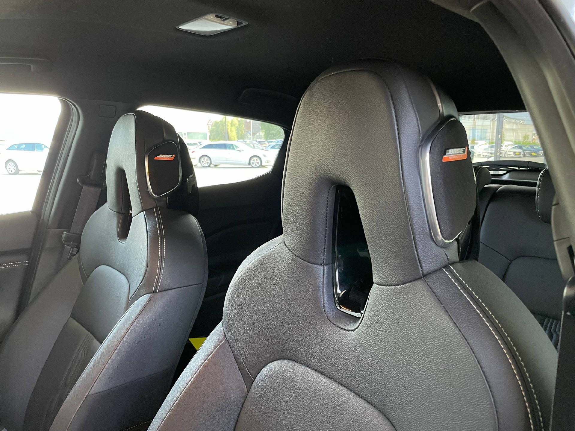 NISSAN Juke 1.0 DIG-T Tekna-image-7