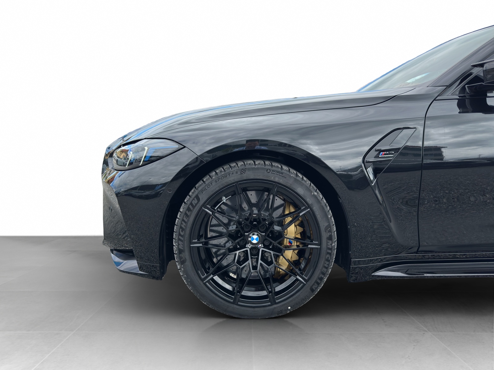BMW M3 Touring xDrive Competition M-image-18