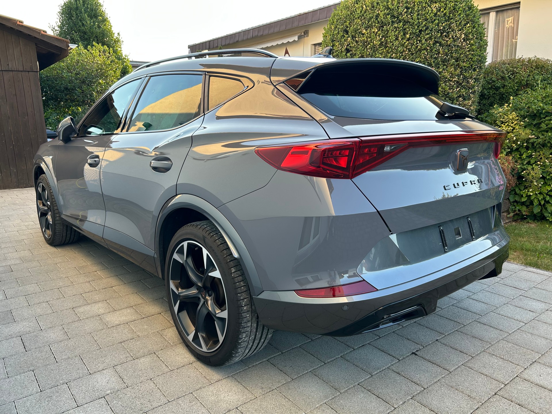 CUPRA Formentor 1.5 TSI DSG-image-4