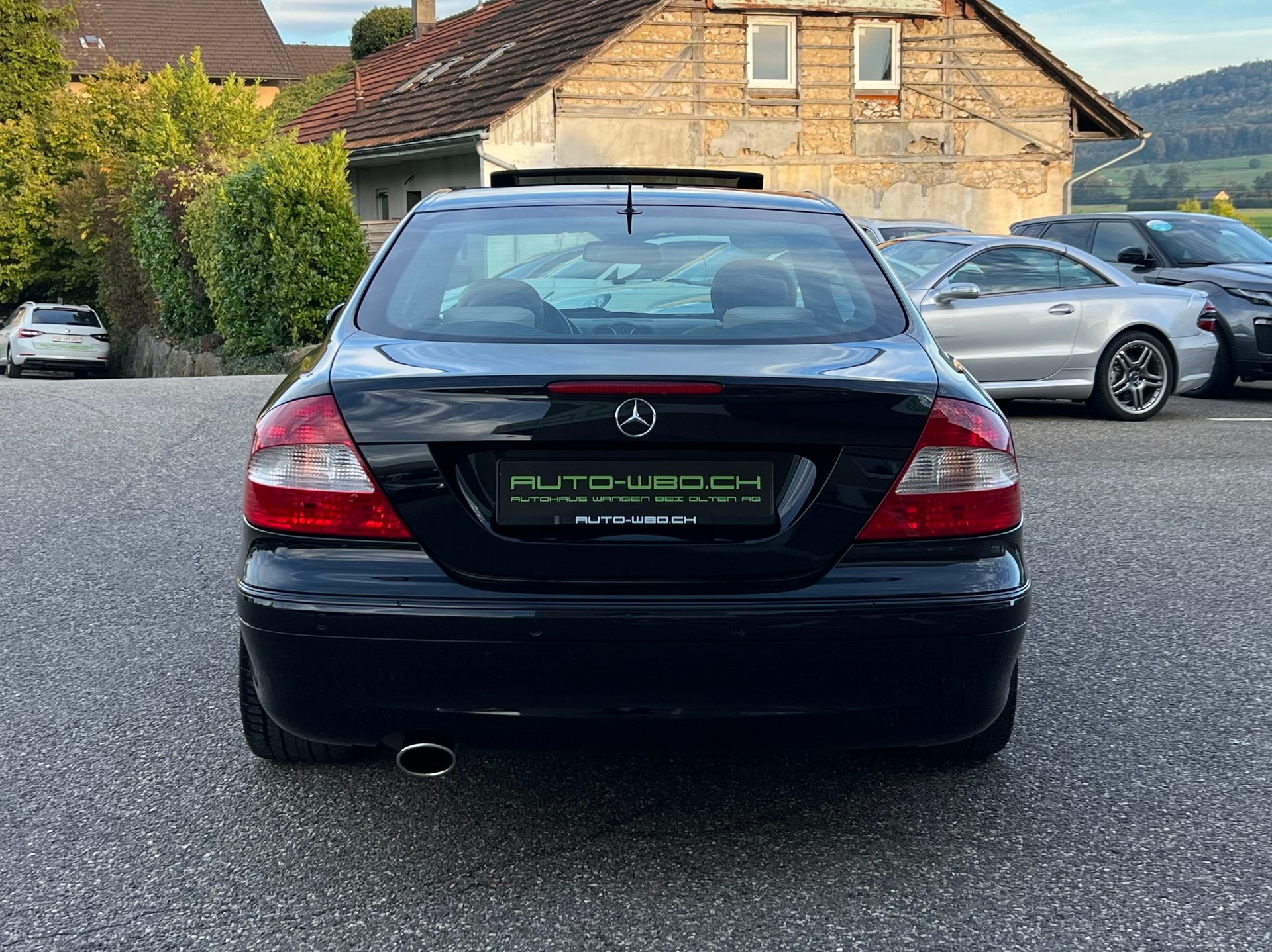 MERCEDES-BENZ CLK 350 Elégance 7G-Tronic I designo (CH)-image-5