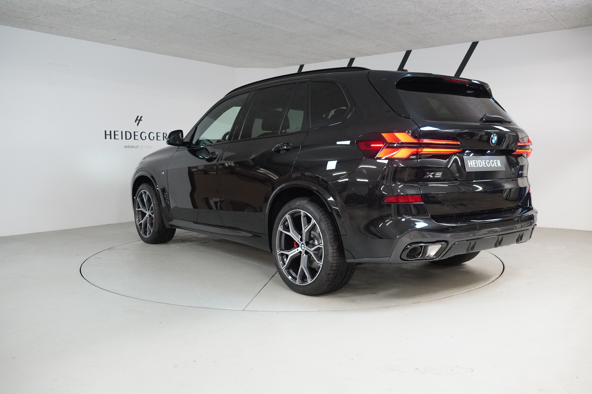 BMW X5 xDrive 48V 40d M Sport Pro Steptronic-image-4