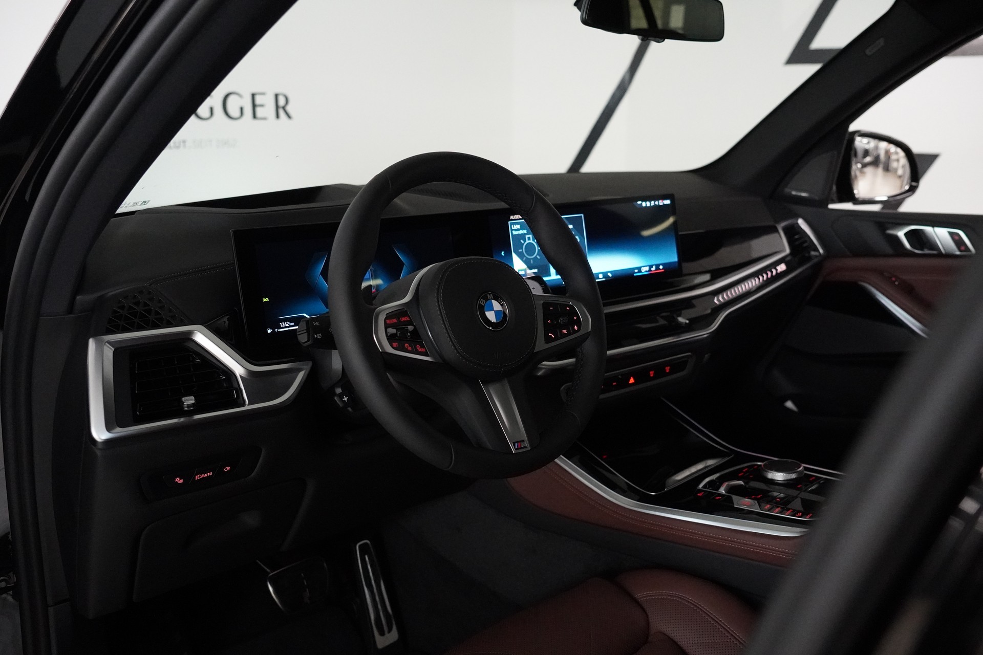 BMW X5 xDrive 48V 40d M Sport Pro Steptronic-image-22