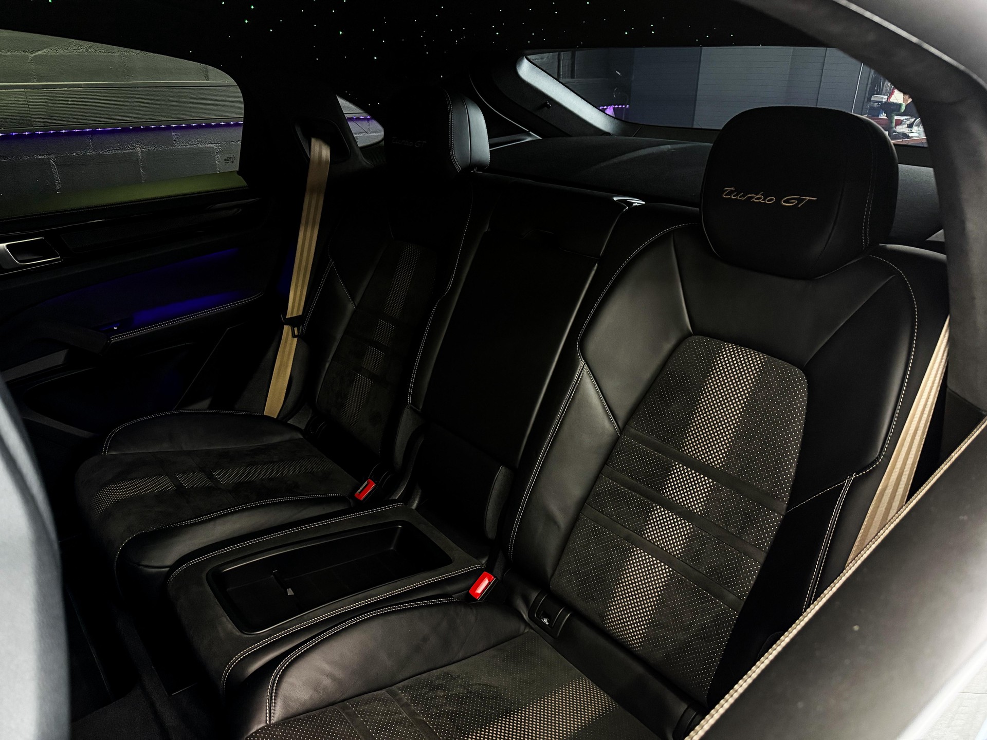 PORSCHE Cayenne Turbo GT ( Porsche Approved )-image-15
