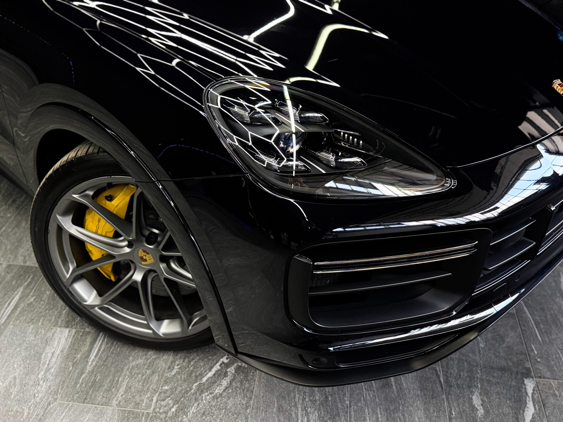 PORSCHE Cayenne Turbo GT ( Porsche Approved )-image-7