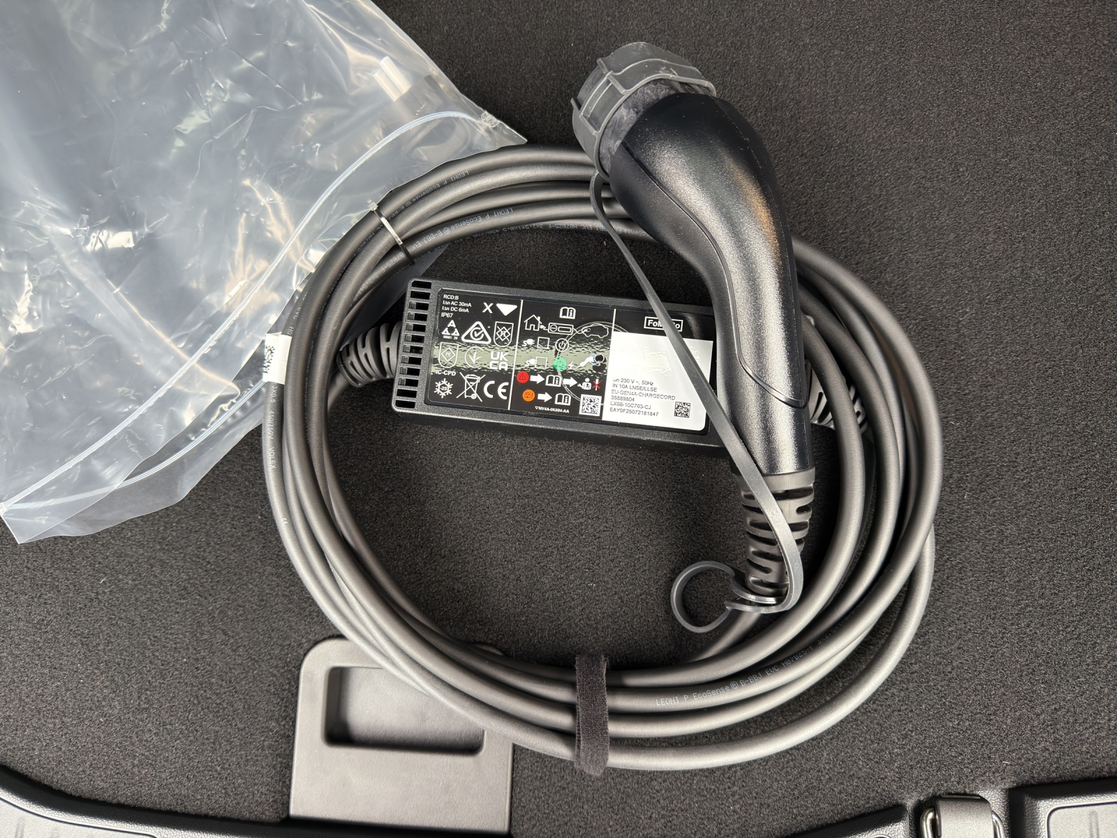 FORD Kuga 2.5 PHEV ST-Line FWD-image-19