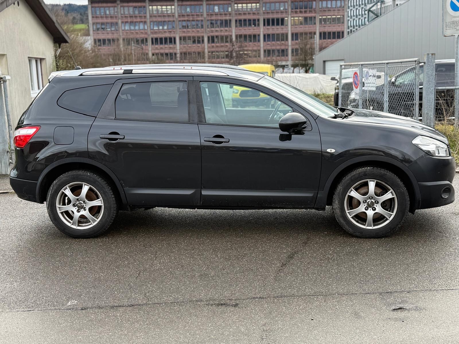 NISSAN Qashqai +2 2.0 4WD i-Way XTronic CVT-image-3