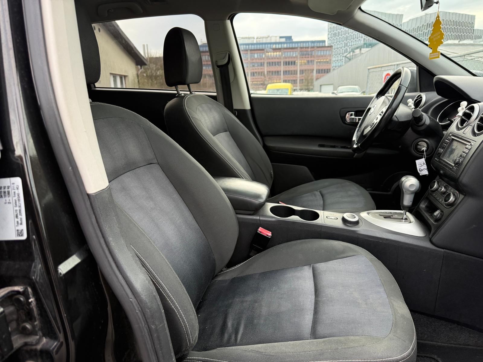 NISSAN Qashqai +2 2.0 4WD i-Way XTronic CVT-image-8