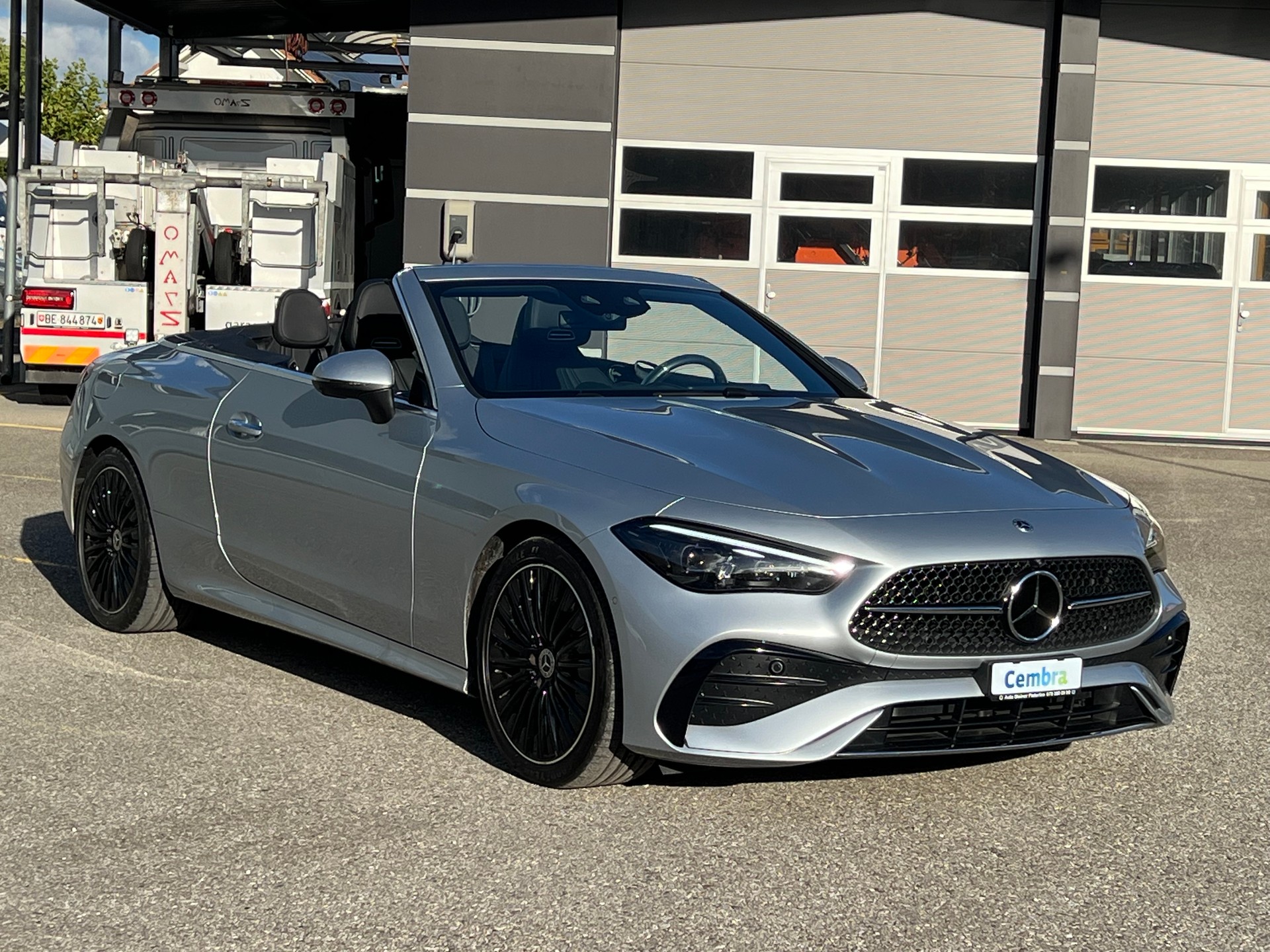 MERCEDES-BENZ "AMG CLE 200 CABRIO" 4MATIC 9G-TRONIC. CH WAGEN. TOP AUSSTATTUNG. AMG PREMIUM. AMG INTERIEUR + AMG EXTERIEUR !!-showroom-element-1