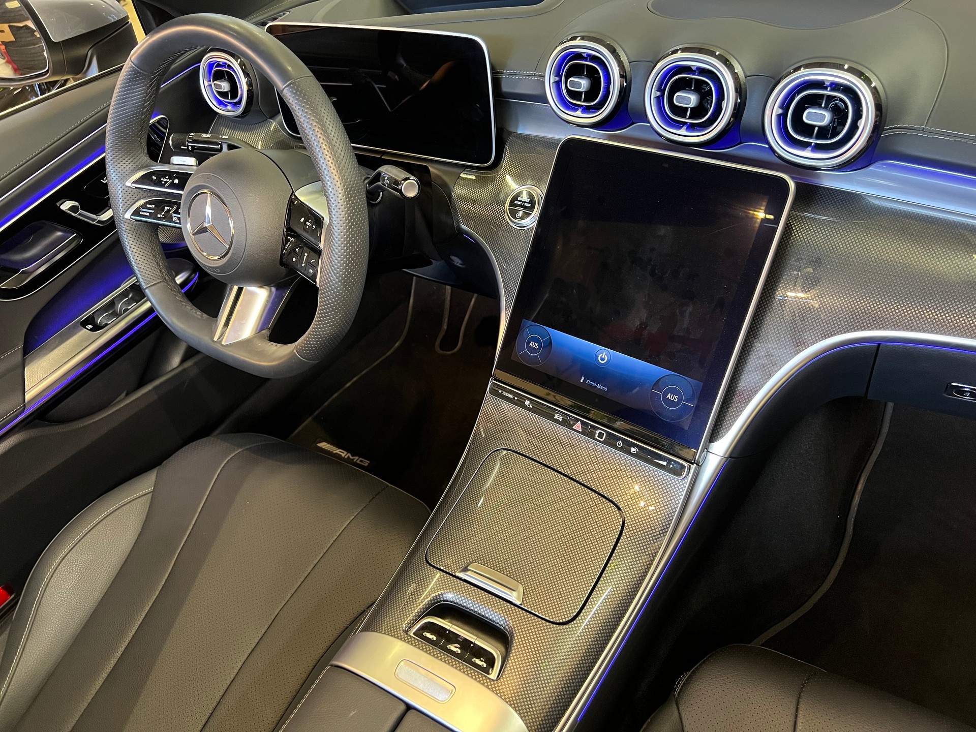 MERCEDES-BENZ "AMG CLE 200 CABRIO" 4MATIC 9G-TRONIC. CH WAGEN. TOP AUSSTATTUNG. AMG PREMIUM. AMG INTERIEUR + AMG EXTERIEUR !!-image-16