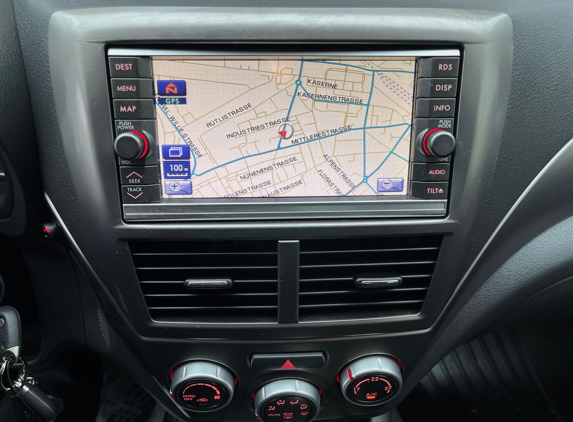 SUBARU Impreza 2.0R Comfort Automatic-image-11