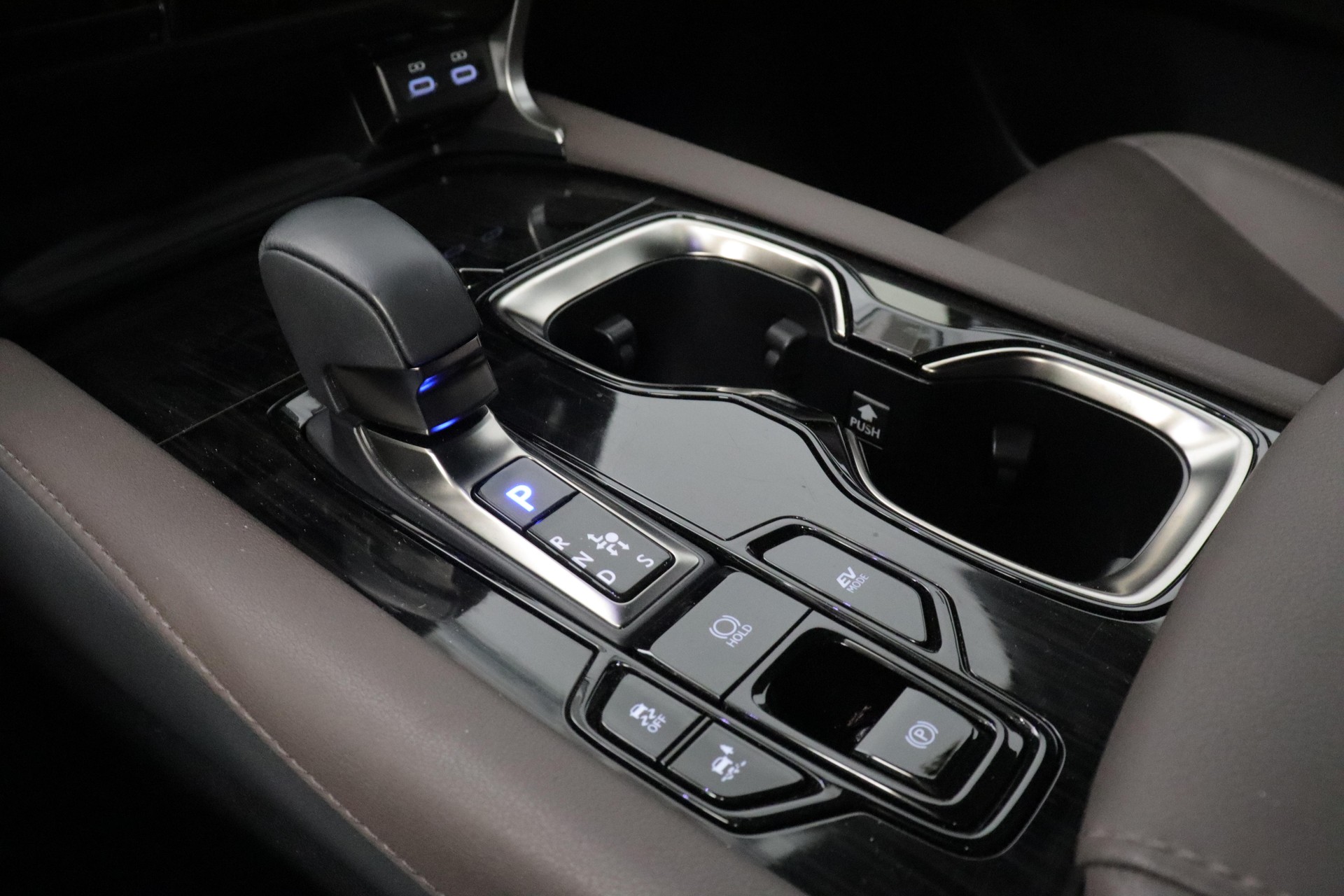 LEXUS RX 350h F-Line-image-14