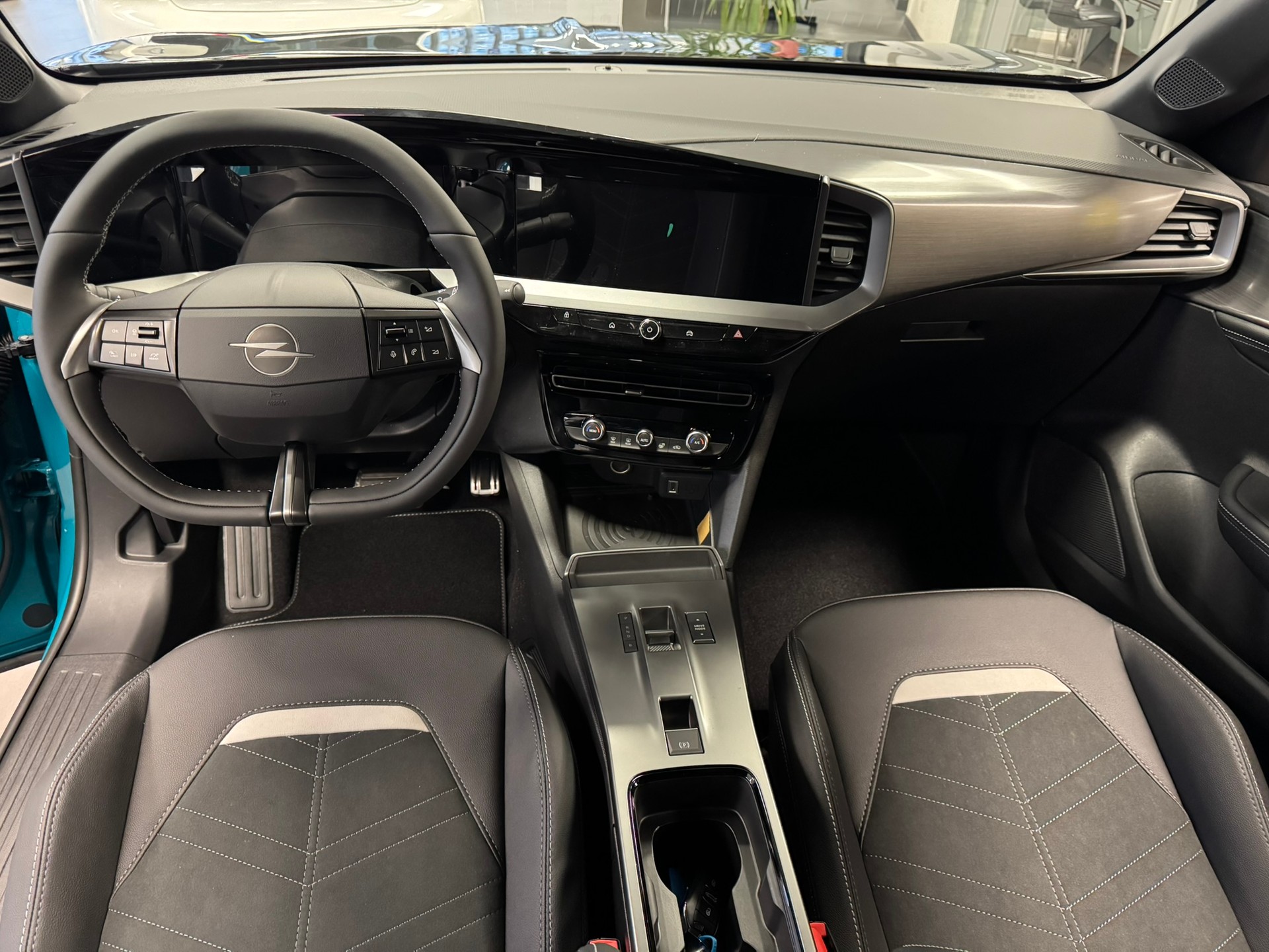 OPEL Mokka e GS-image-8