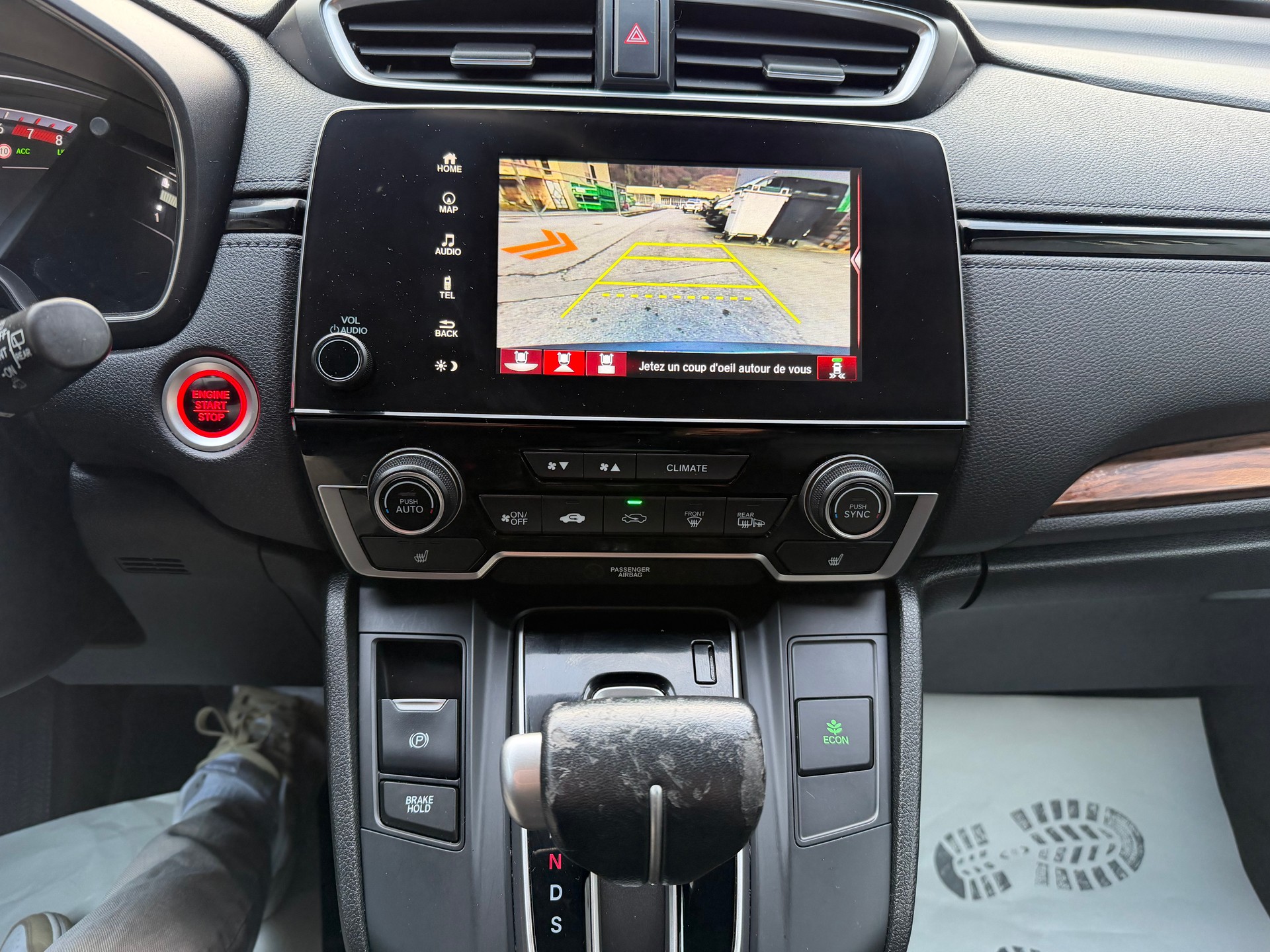HONDA CR-V 1.5 i-VTEC Executive 4WD Automatic-image-13