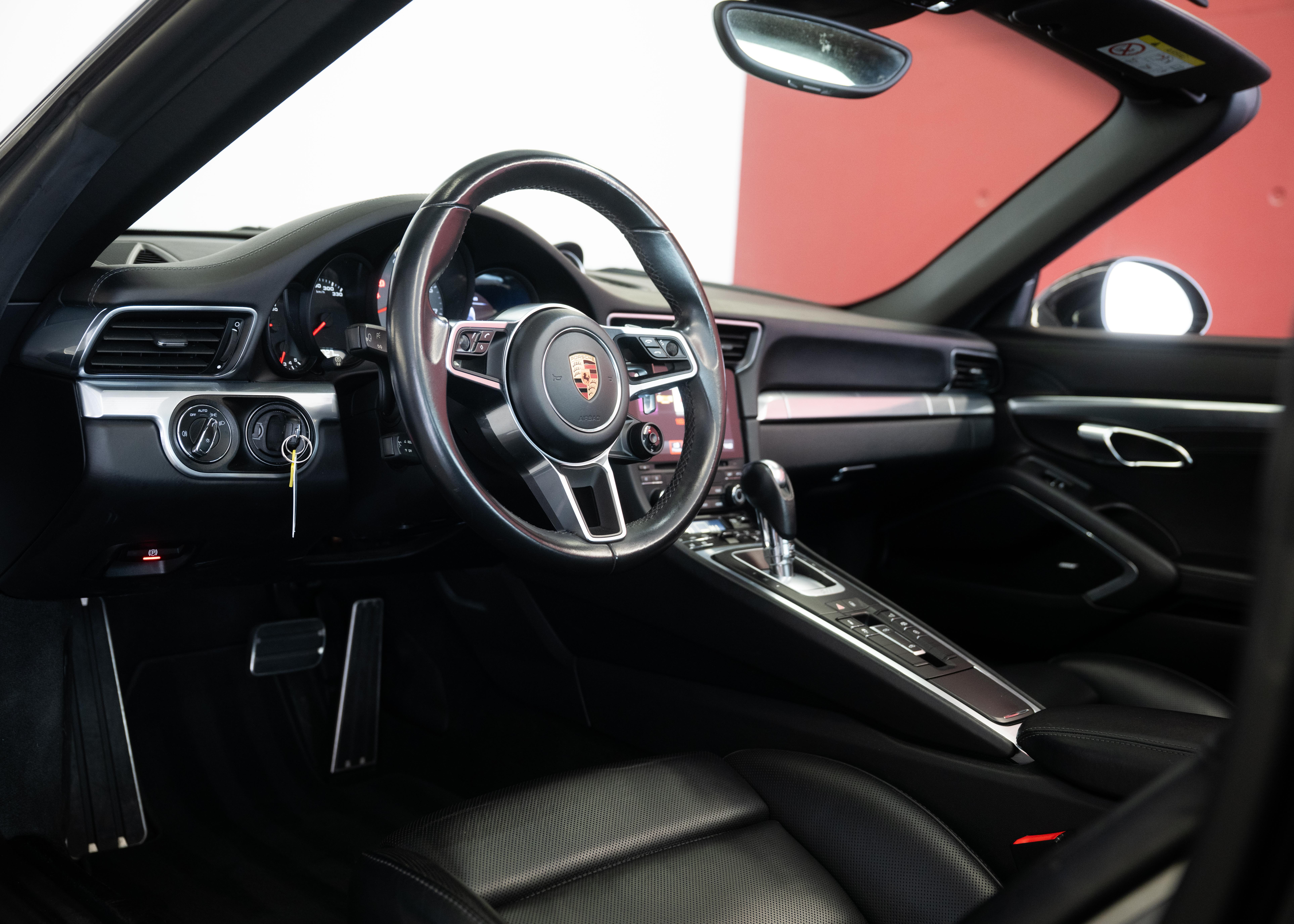 Image PORSCHE 911 911 Targa 4S PDK - SOLD !