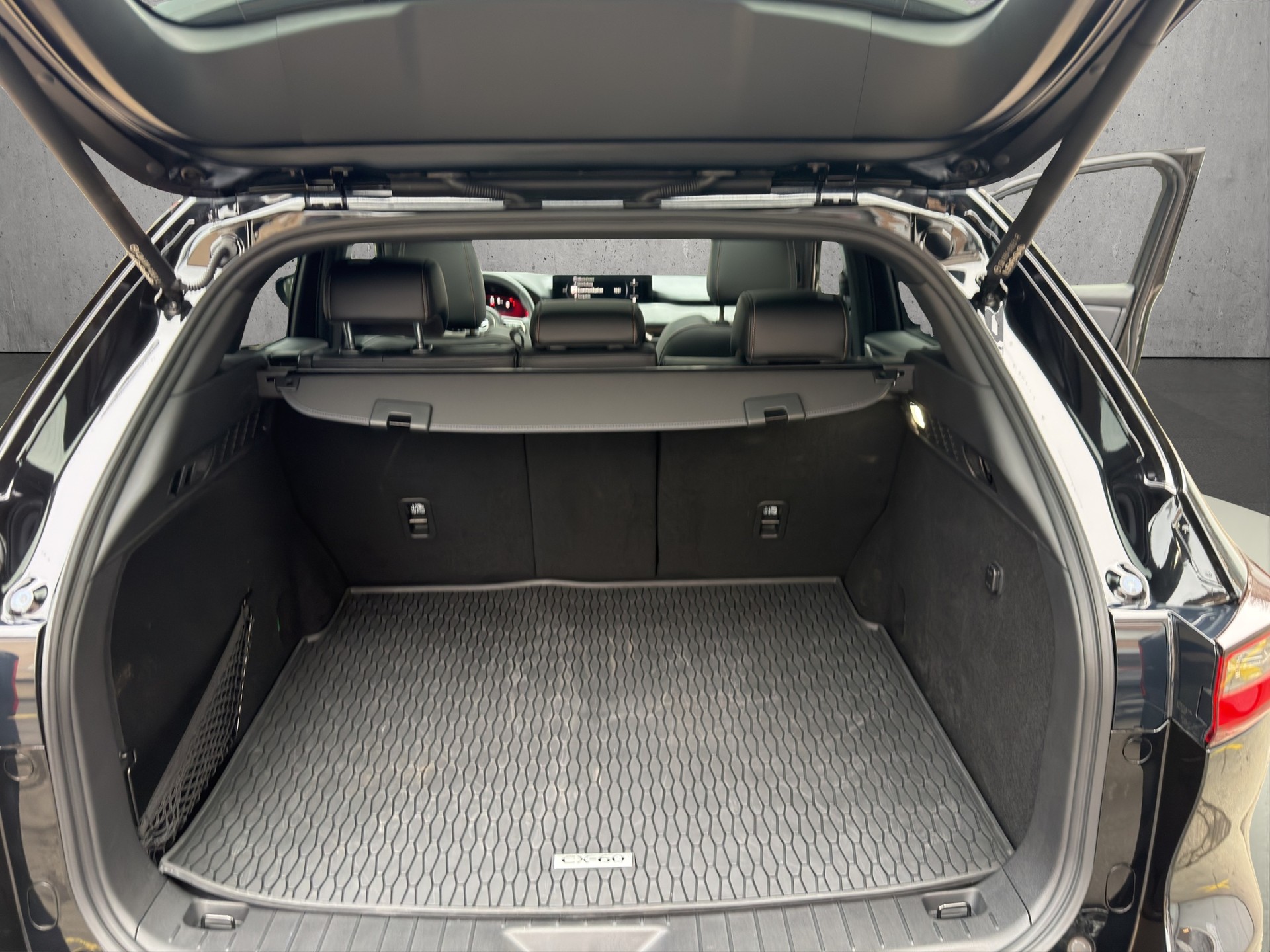 MAZDA CX-60 3.3L e-Skyactiv D 254 MHEV AWD Homura Plus-image-17