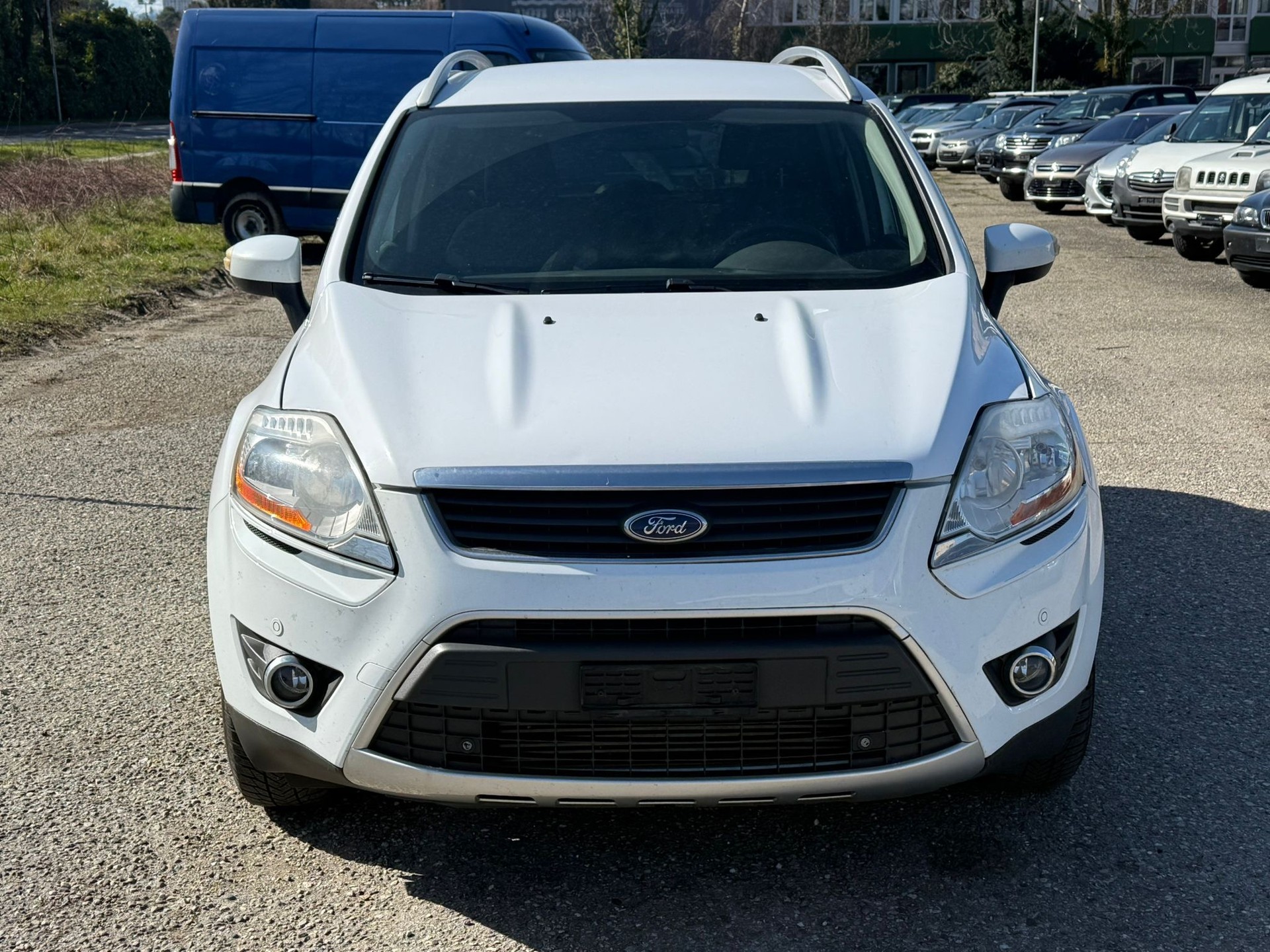 FORD Kuga 2.0 TDCi Carving 2WD-image-0