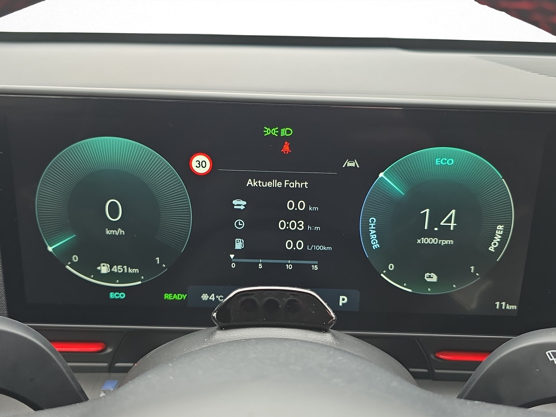 HYUNDAI Kona 1.6 GDi Hybrid N-Line-image-10