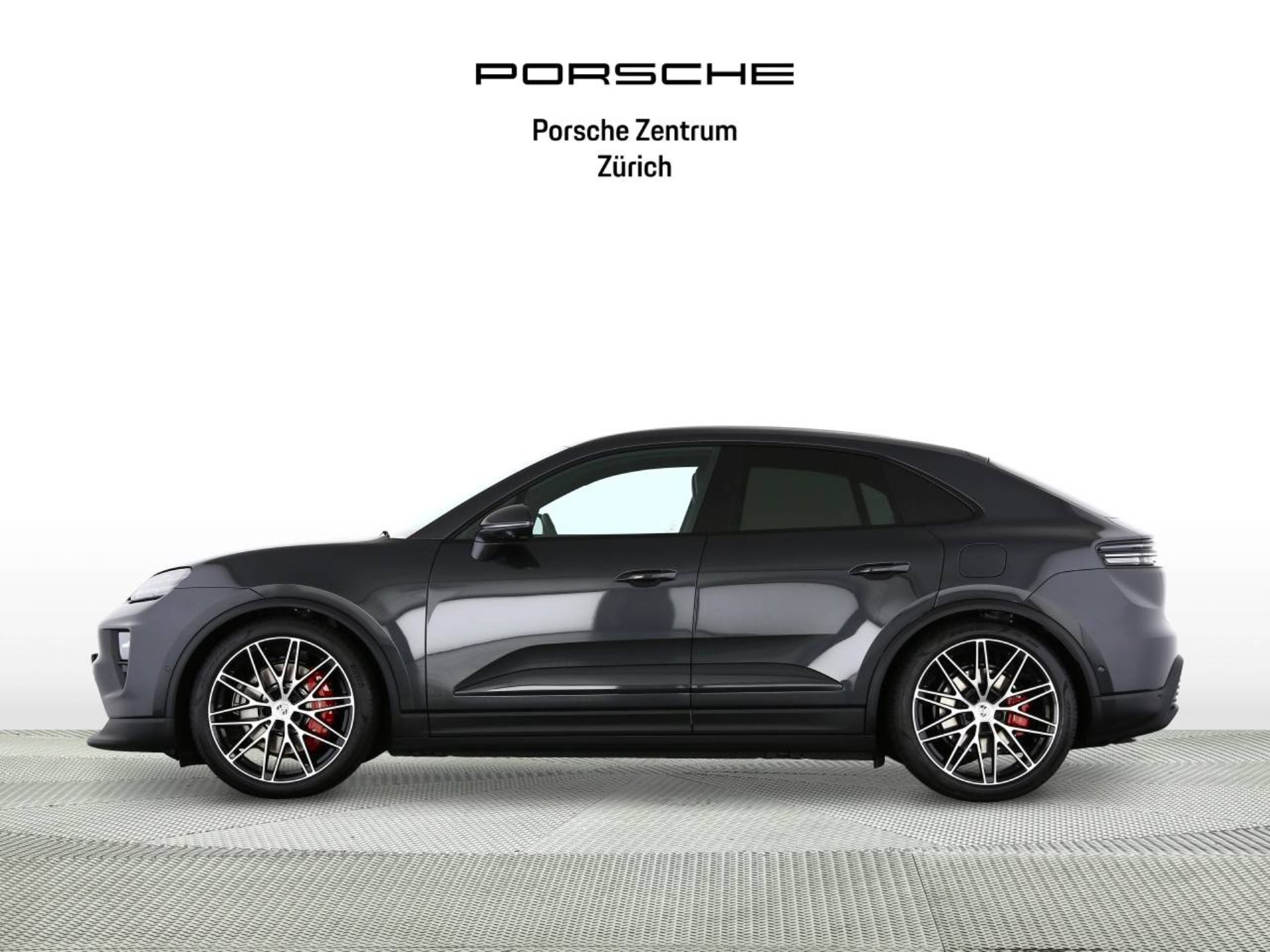 PORSCHE Macan 4S-image-1