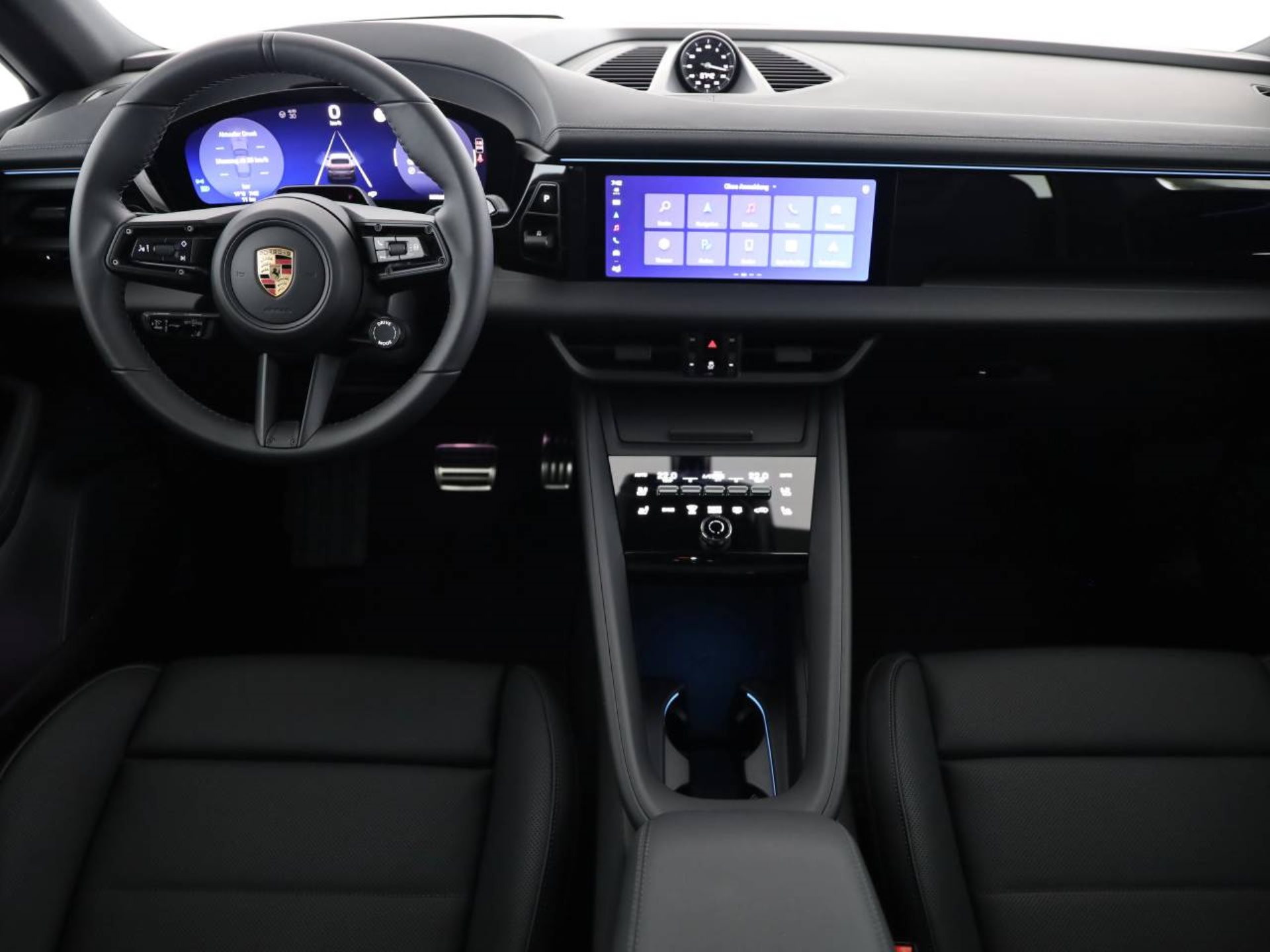 PORSCHE Macan 4S-image-4