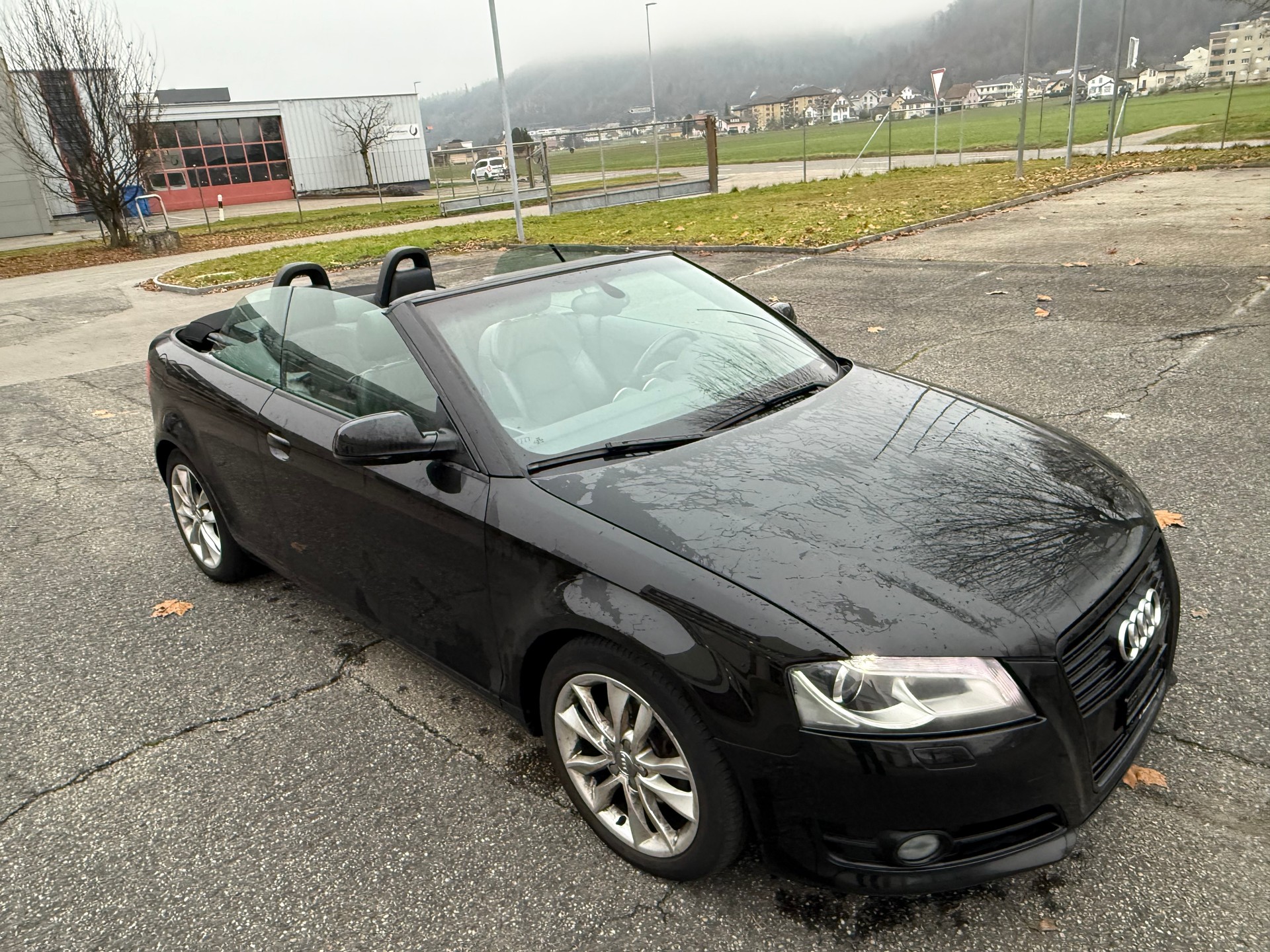 AUDI A3 Cabriolet 1.8 TFSI Style-image-11