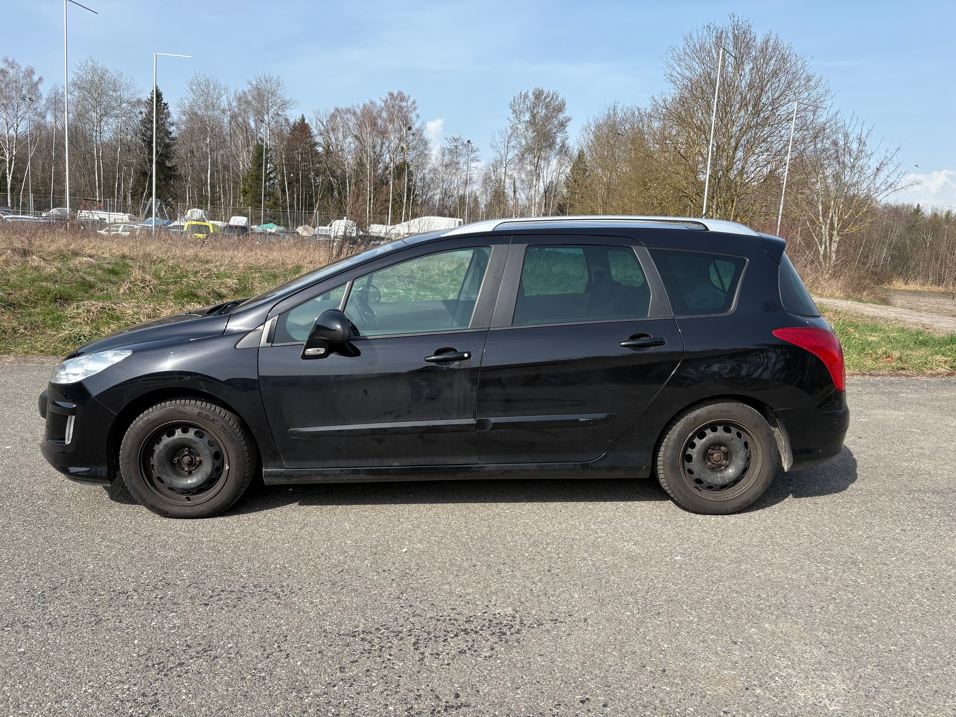 PEUGEOT 308 SW 2.0 HDI Sport Automatic-image-4