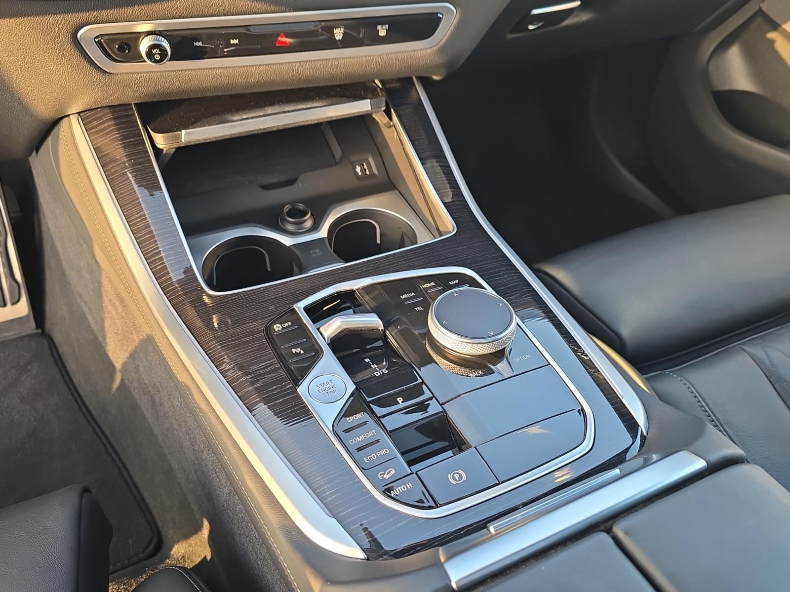 BMW X5 40i xDrive SAG-image-16