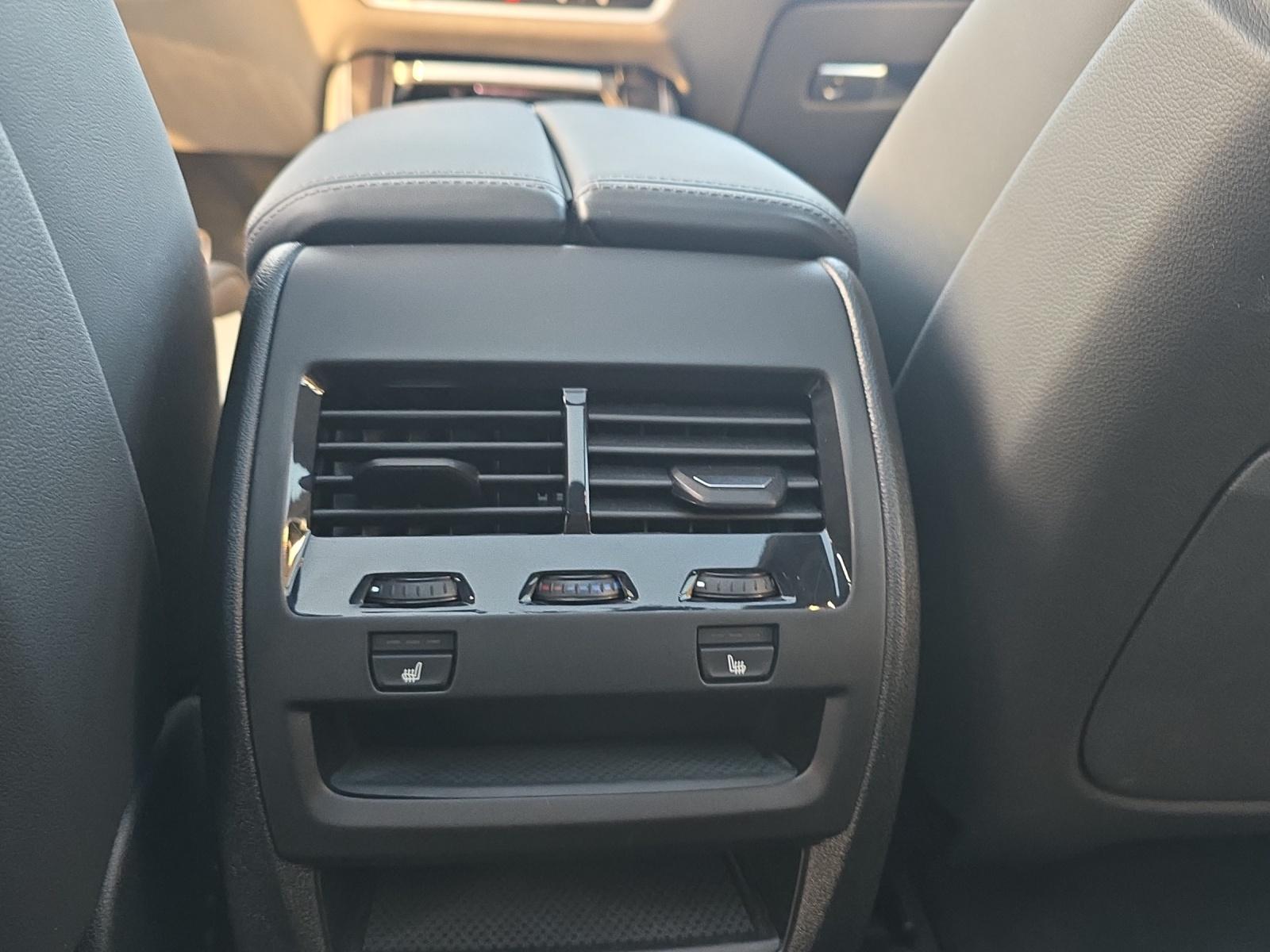 BMW X5 40i xDrive SAG-image-21