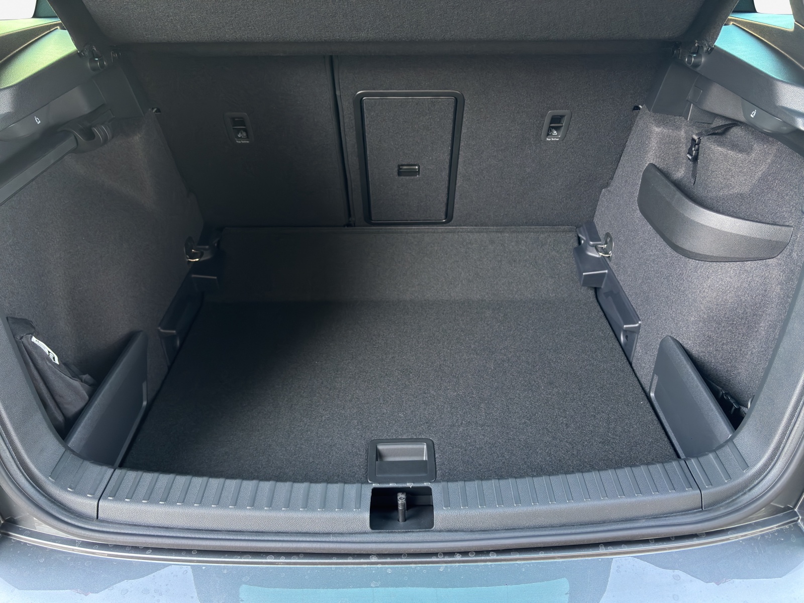 SKODA Karoq 2.0 TSI SportLine 4x4 DSG-image-13