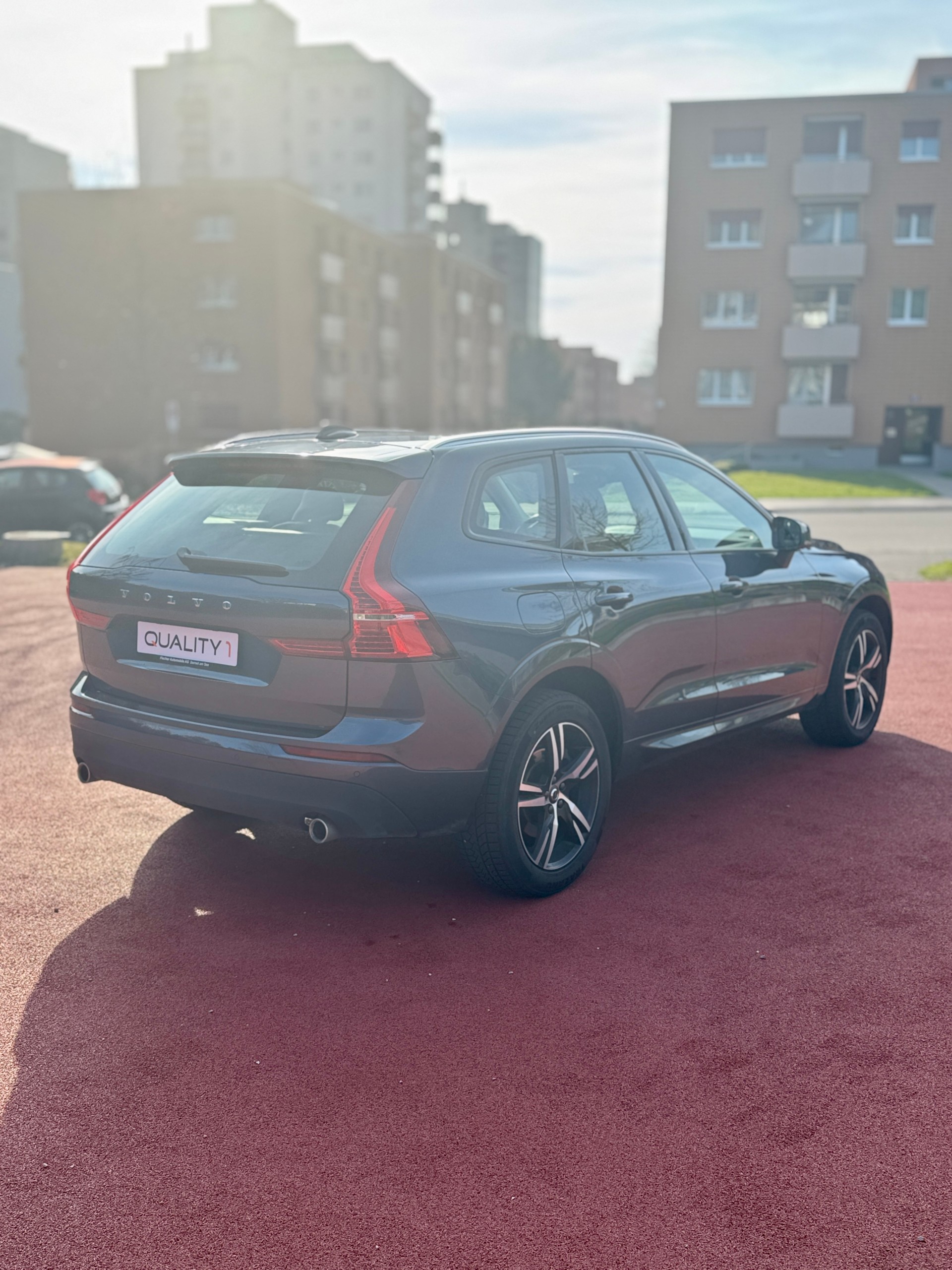 VOLVO XC60 D4 Momentum Geartronic-image-4