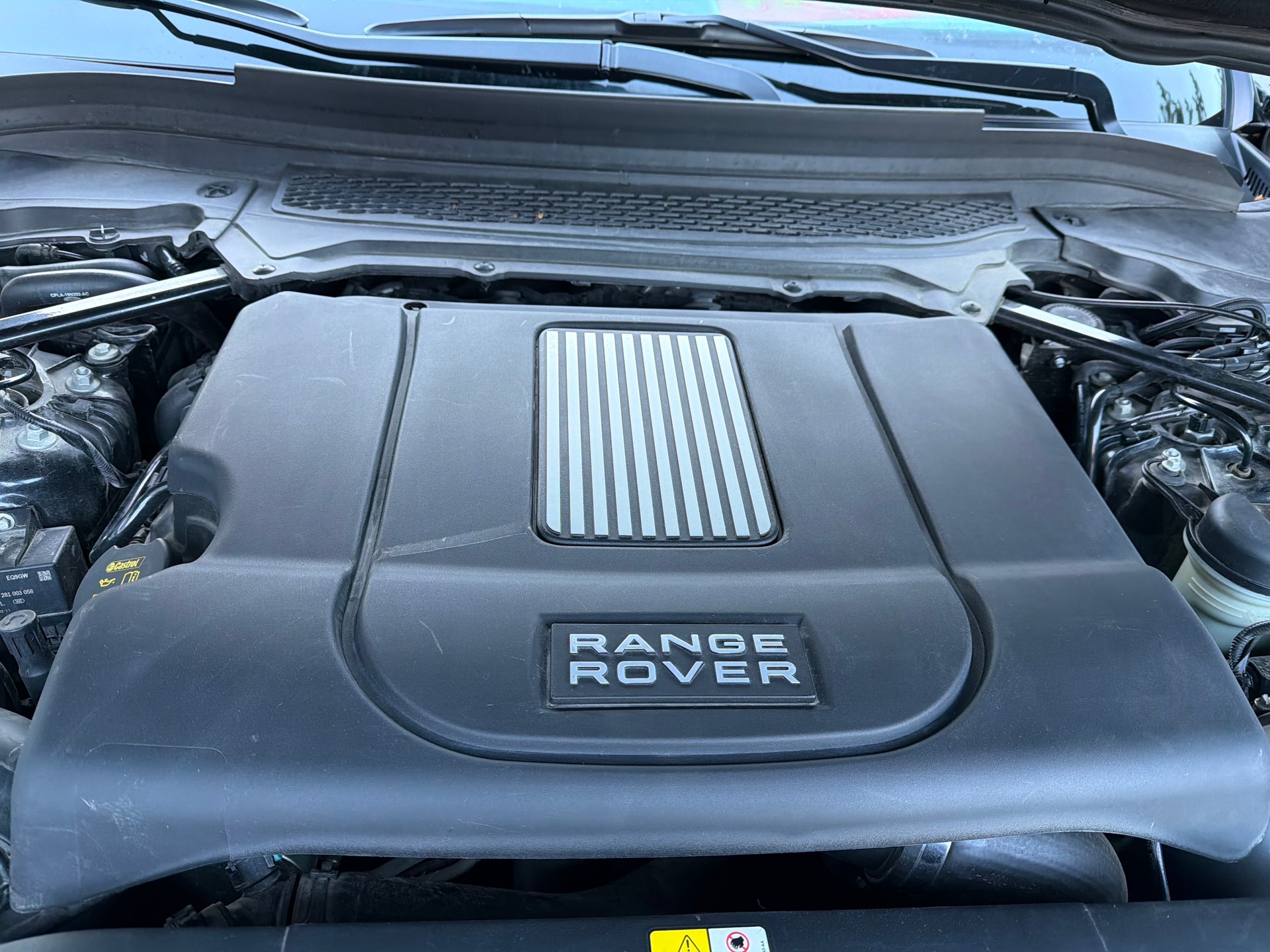 LAND ROVER Range Rover Sport 4.4 SDV8 HSE Dynamic Automatic-image-21