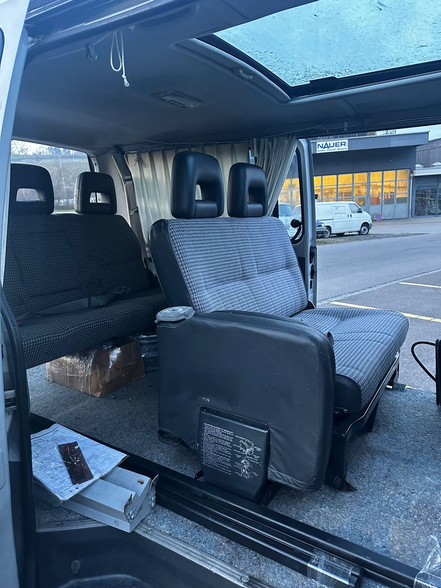 MITSUBISHI L 300 Country 4x4 2.3-image-15