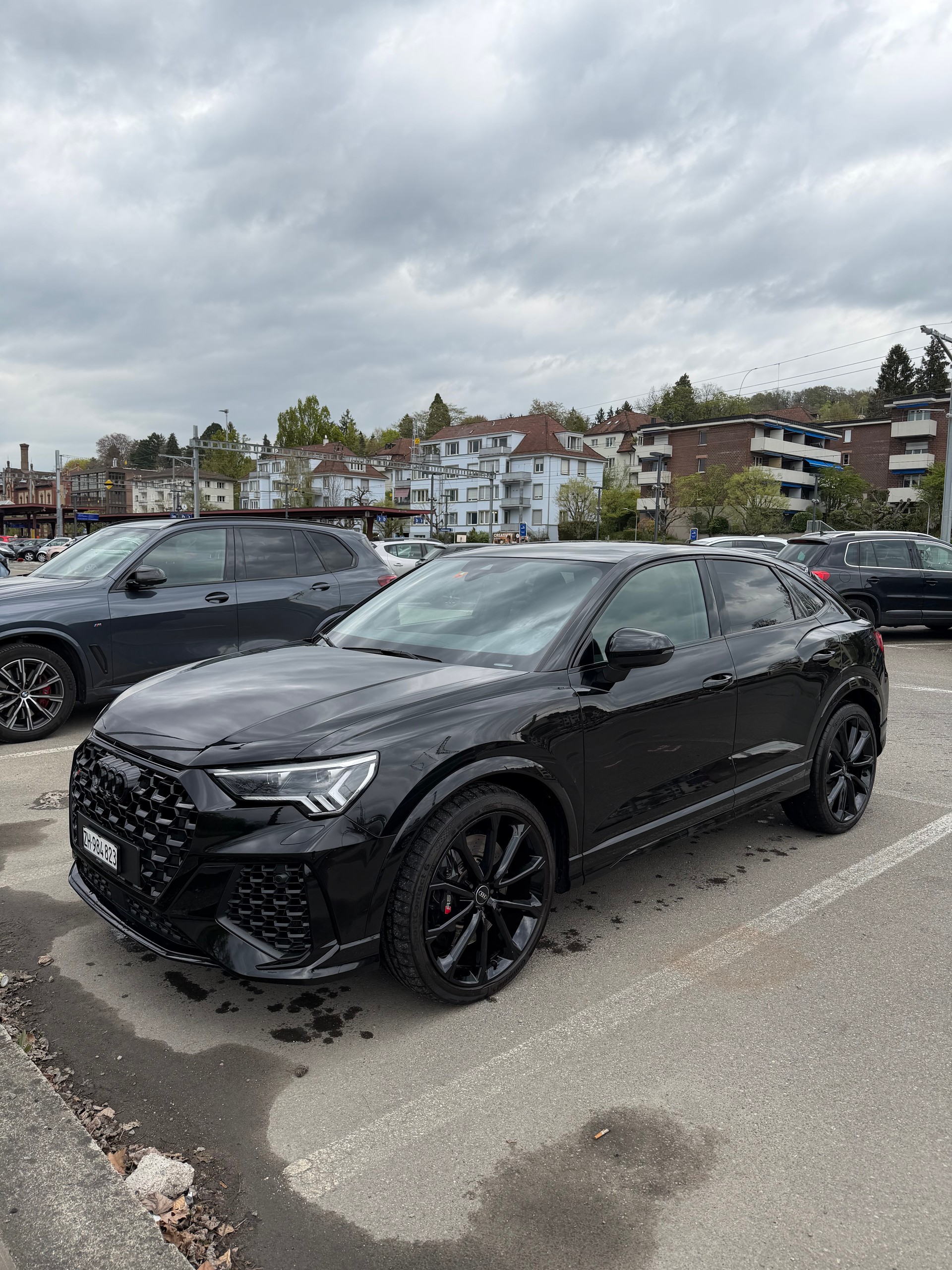 AUDI RS Q3 Sportback quattro S tronic-image-1