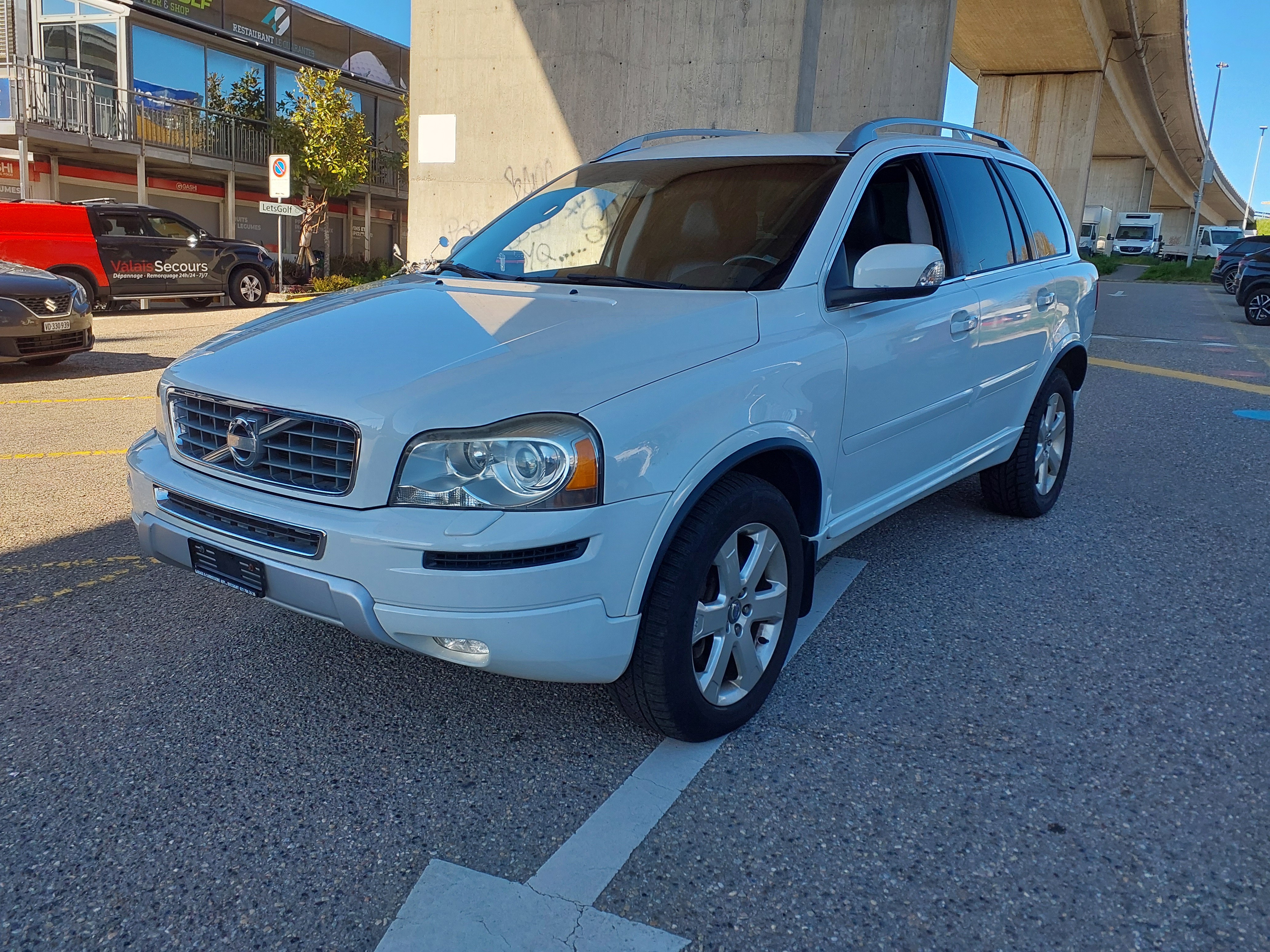 Car photo